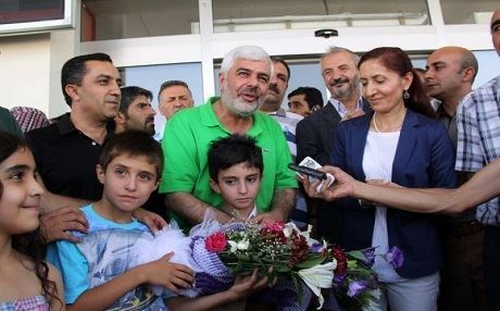 Rojnamevan Gunay Aslan piştî 21 salan vegeriya zêda xwe