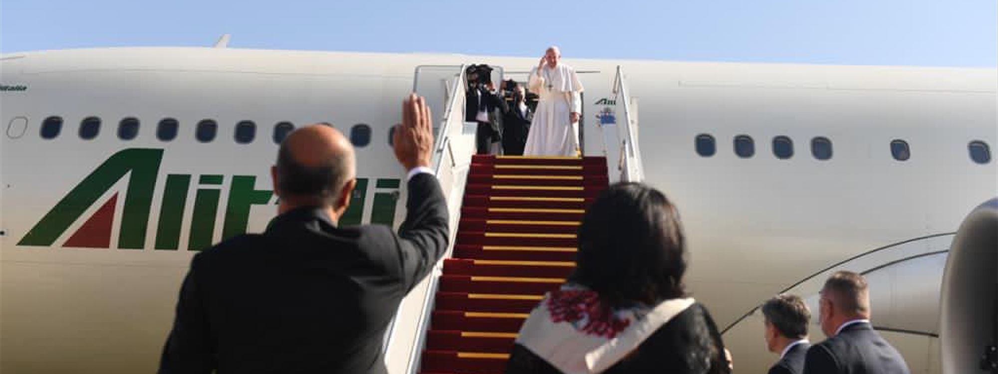Pope Francis wraps up historic visit to Iraq