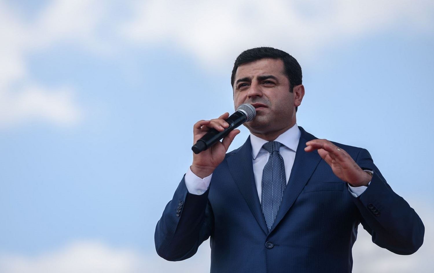 Îro rûniştina dadgehkirina Selahedîn Demîrtaş birêve diçe