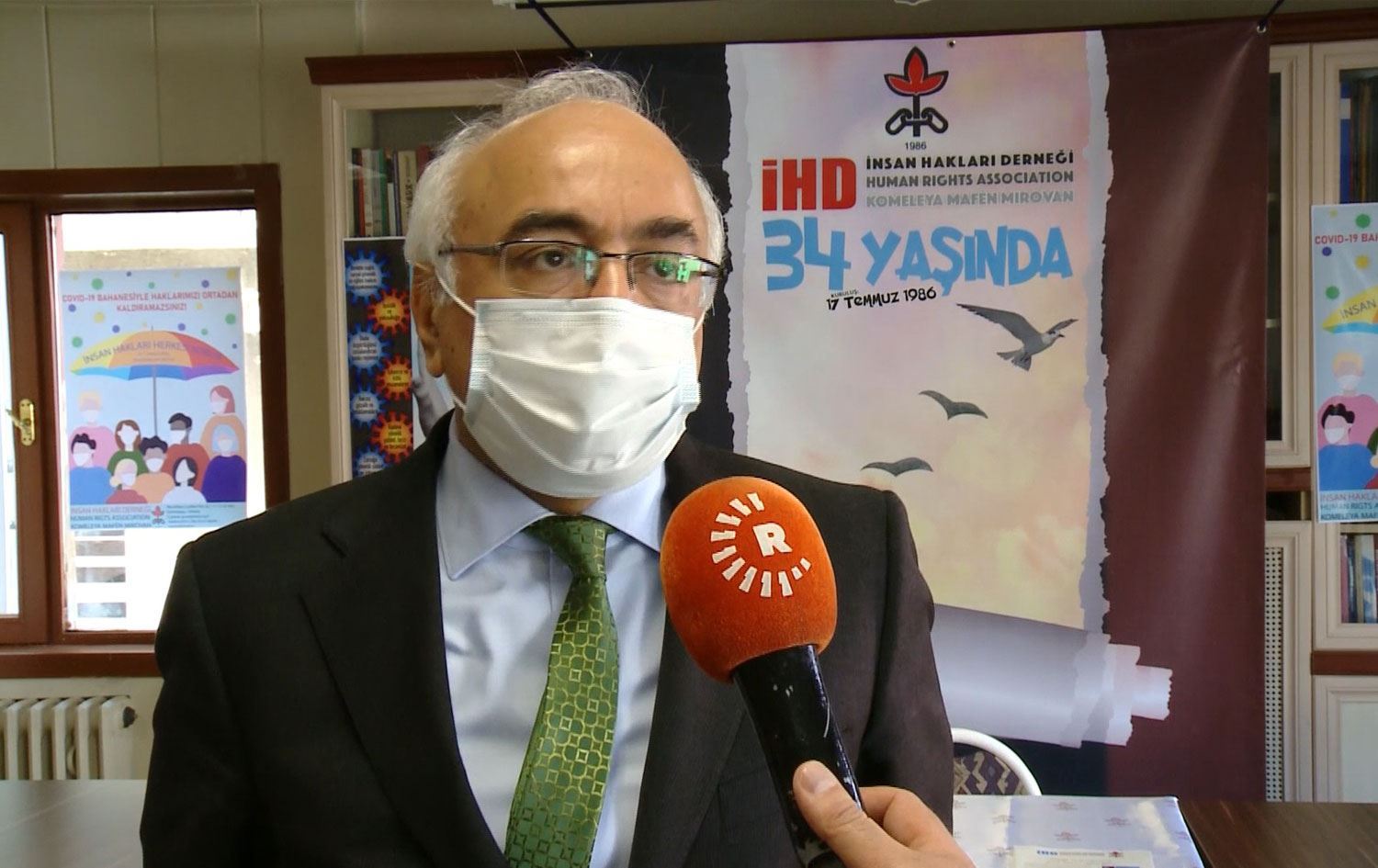 İHD Eş Genel Başkanı Türkdoğan gözaltına alındı