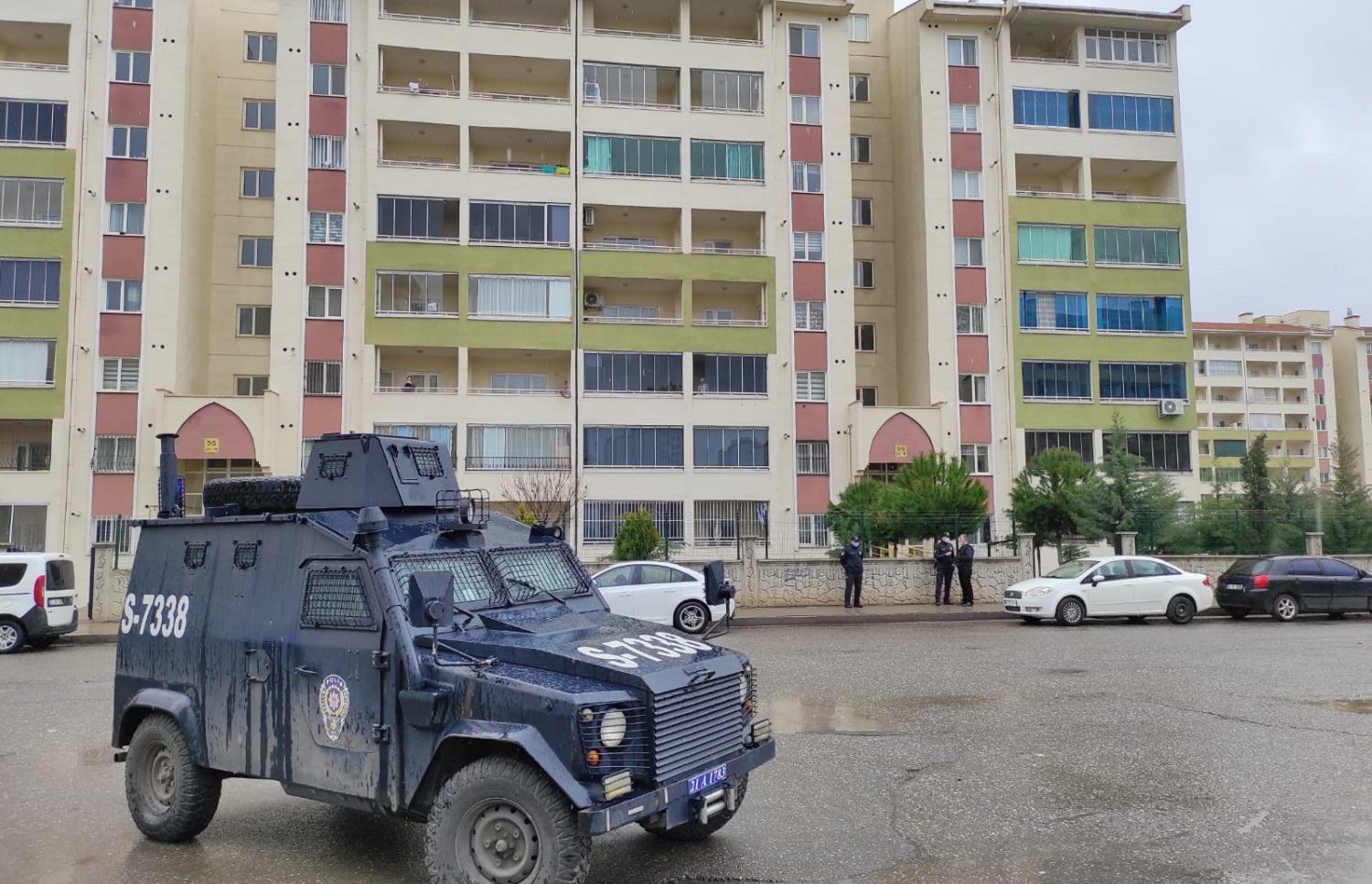 Li Amedê kesekî malbateke 4 kesî dîl girt