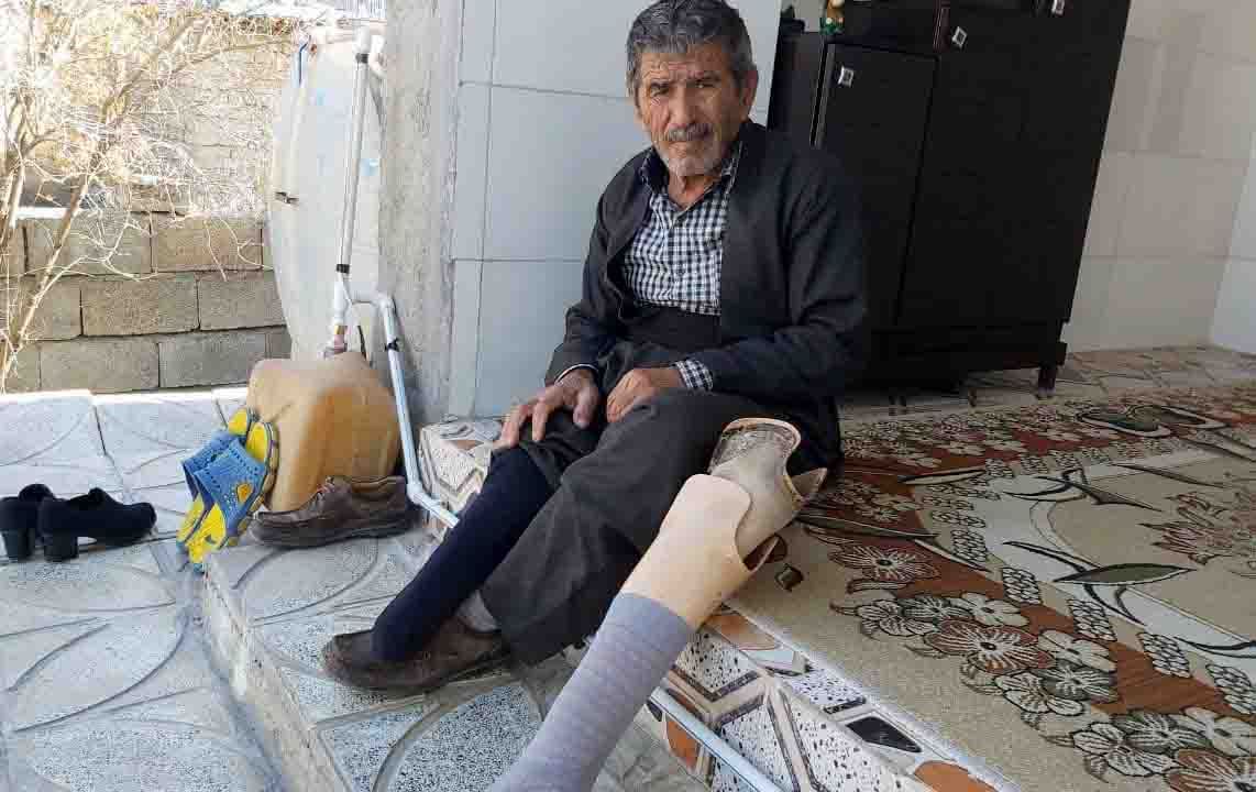 ئەوەی ساڵح بۆ منداڵەکانی پاشەکەوت کردبوو، تەقینەوەی مینێک لێی سەندەوە