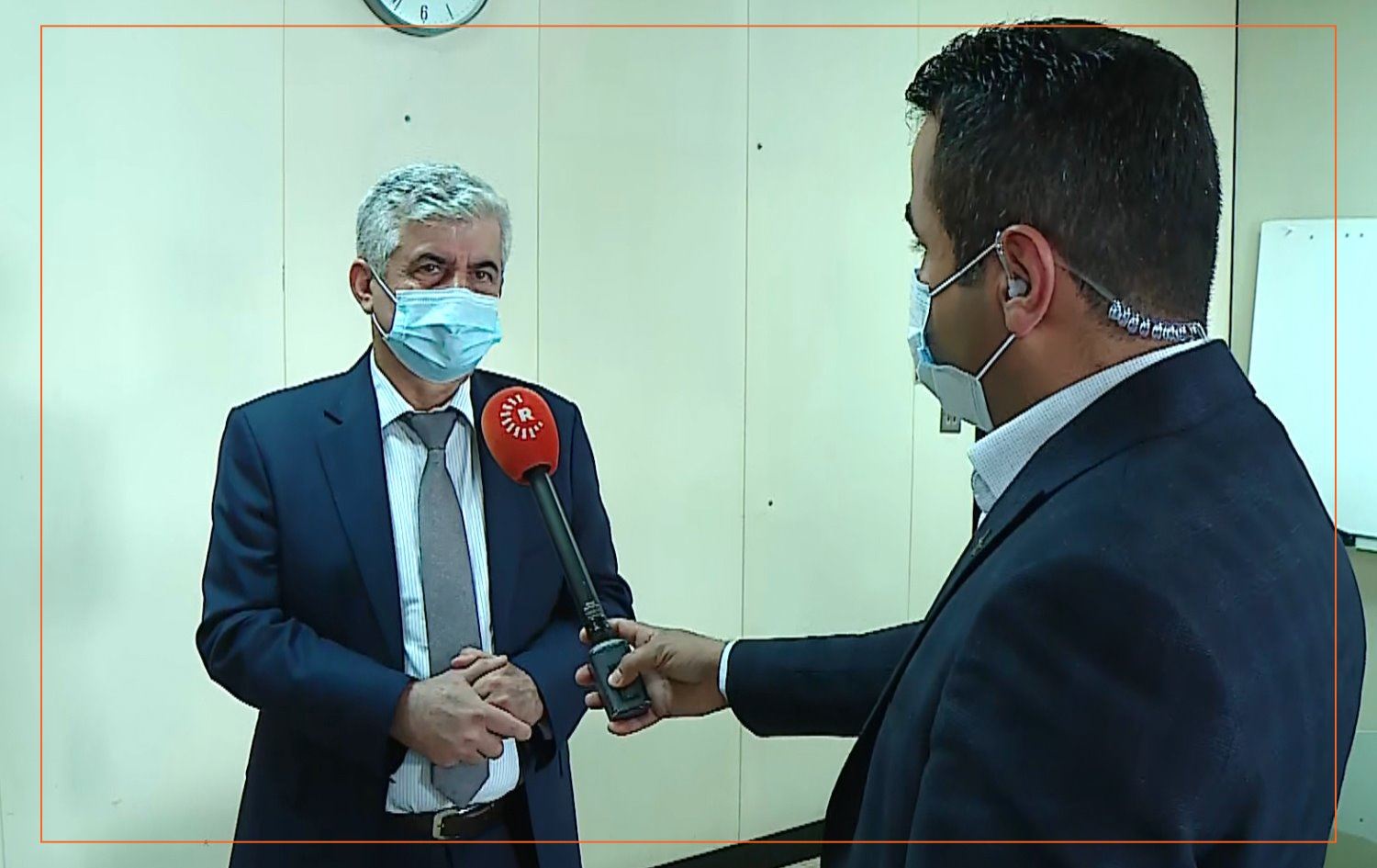 ئەو پزیشکەی نەشتەرگەریی بۆ منداڵە سێ چووکەکە کرد: نەشتەرگەرییەکە جوانکاری بوو