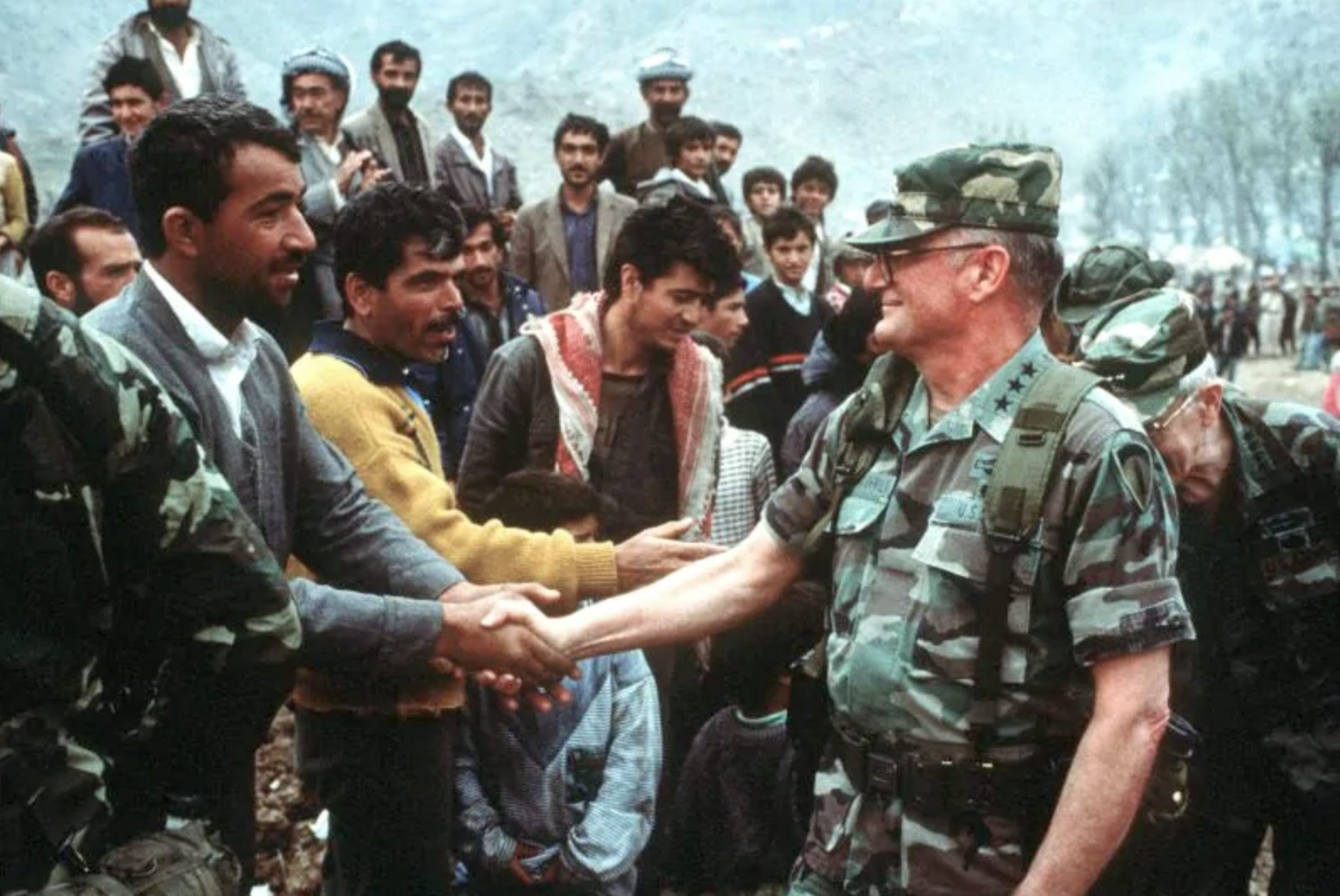 Konsulxaneya Amerîkayê: Em pabendê piştevaniya li gelê Kurd in