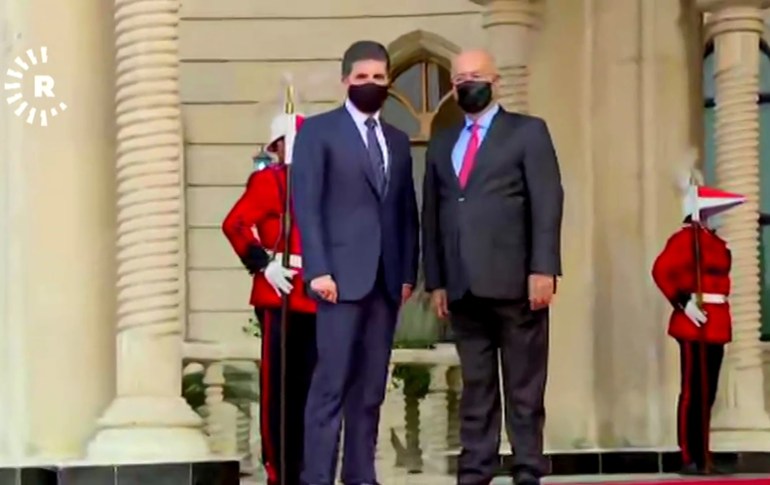 رئيس الجمهورية يستقبل رئيس إقليم كوردستان