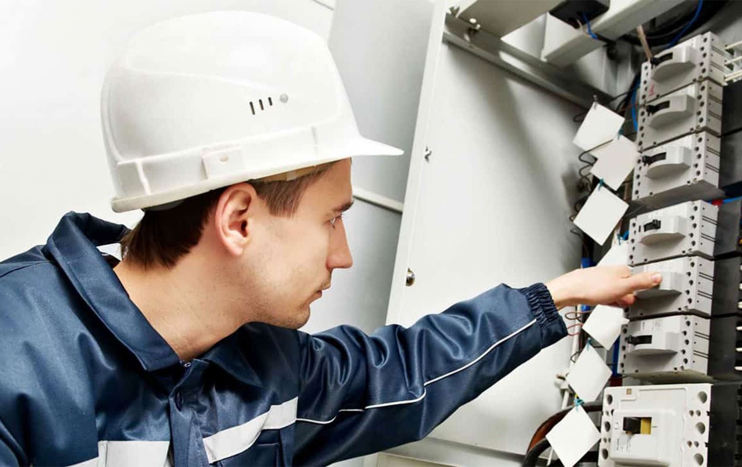 Türkiye 'de 40 meslek için yeterlilik belgesi zorunluluğu getirildi