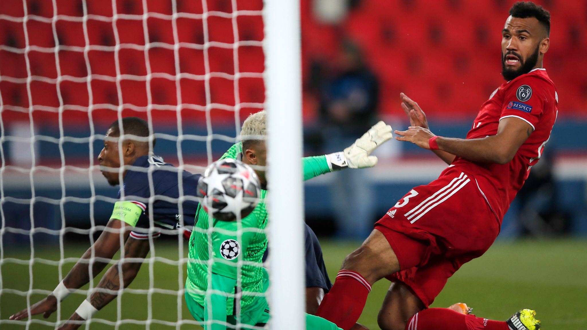 UEFA Şampiyonlar Ligi'nde Chelsea ve PSG yarı finale yükseldi