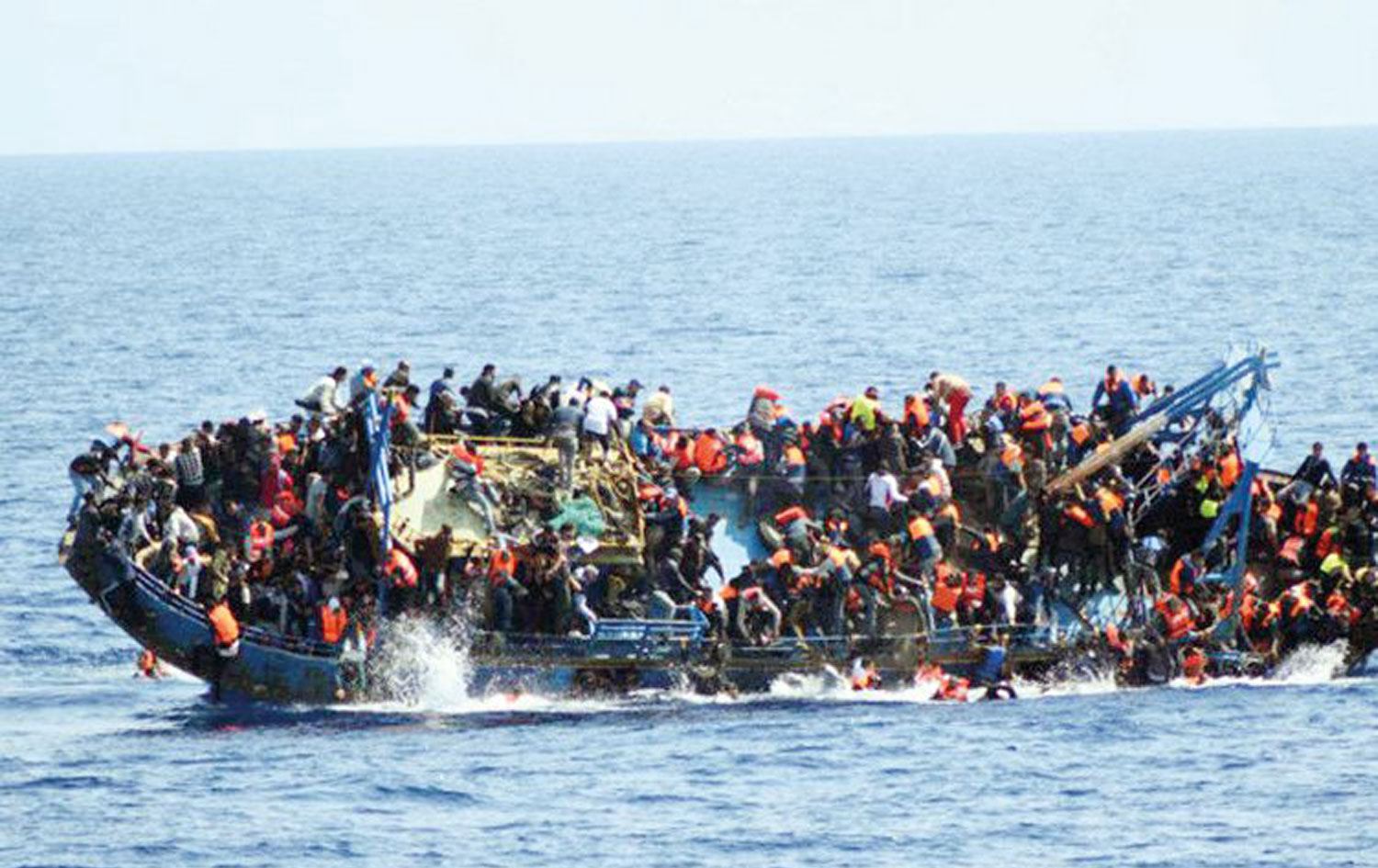 Tunus'ta göçmen botu battı: En az 41 ölü