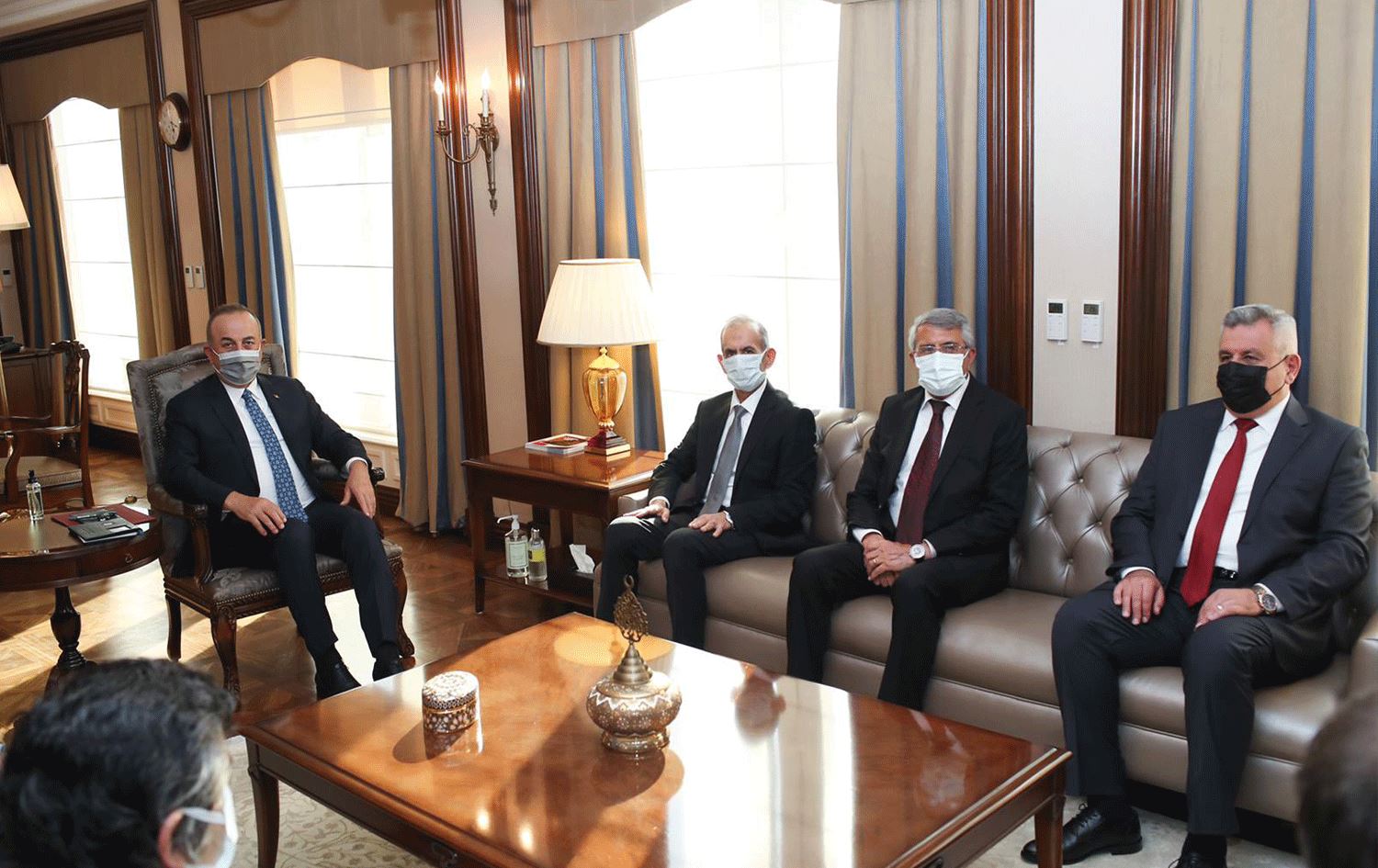 Çavuşoğlu, ITC Başkanı Hasan Turan ile bir araya geldi