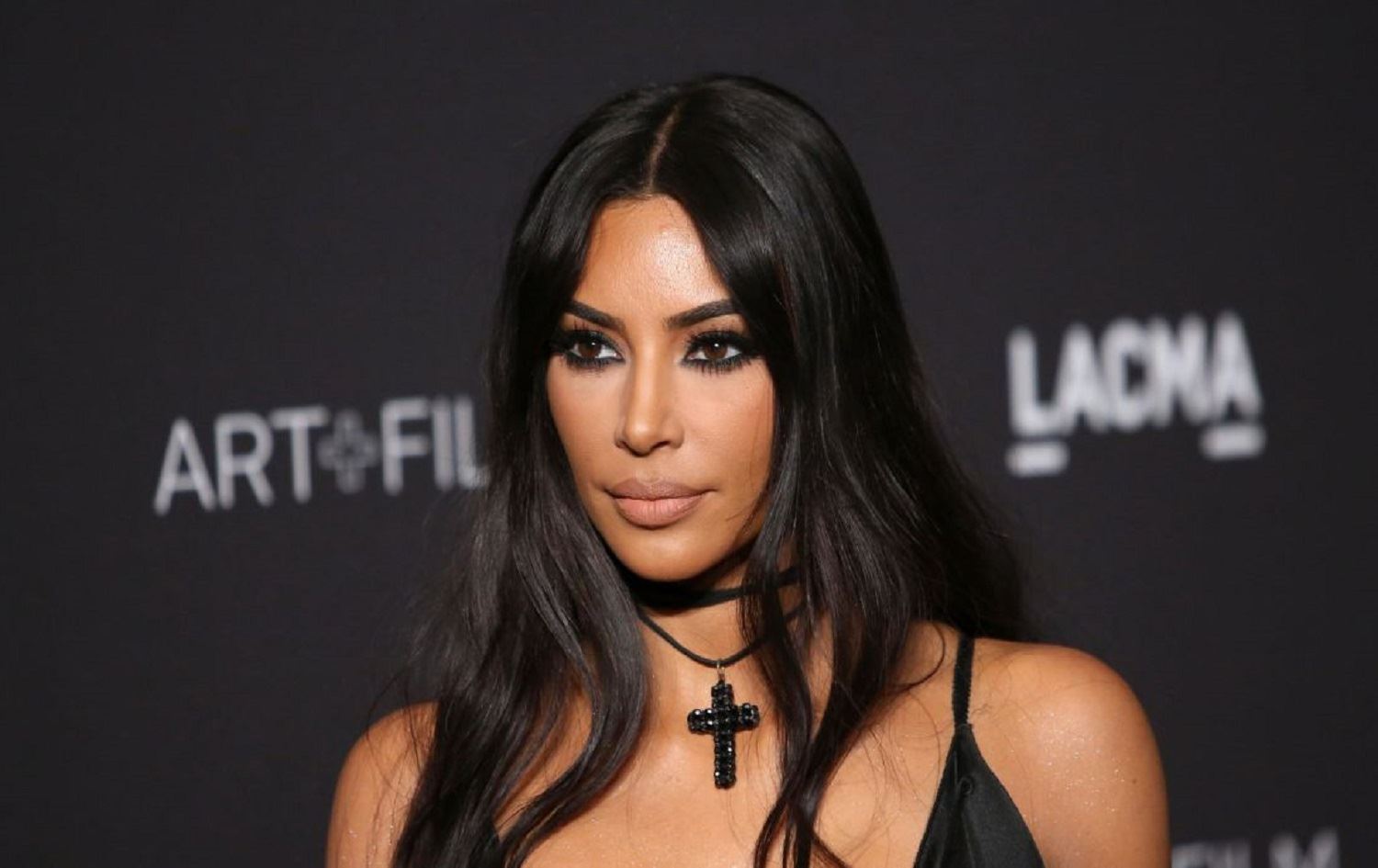 Kim Kardashian bo naskirina Komkujiya Ermeniyan wek jenosaîd sipasiya Biden kir