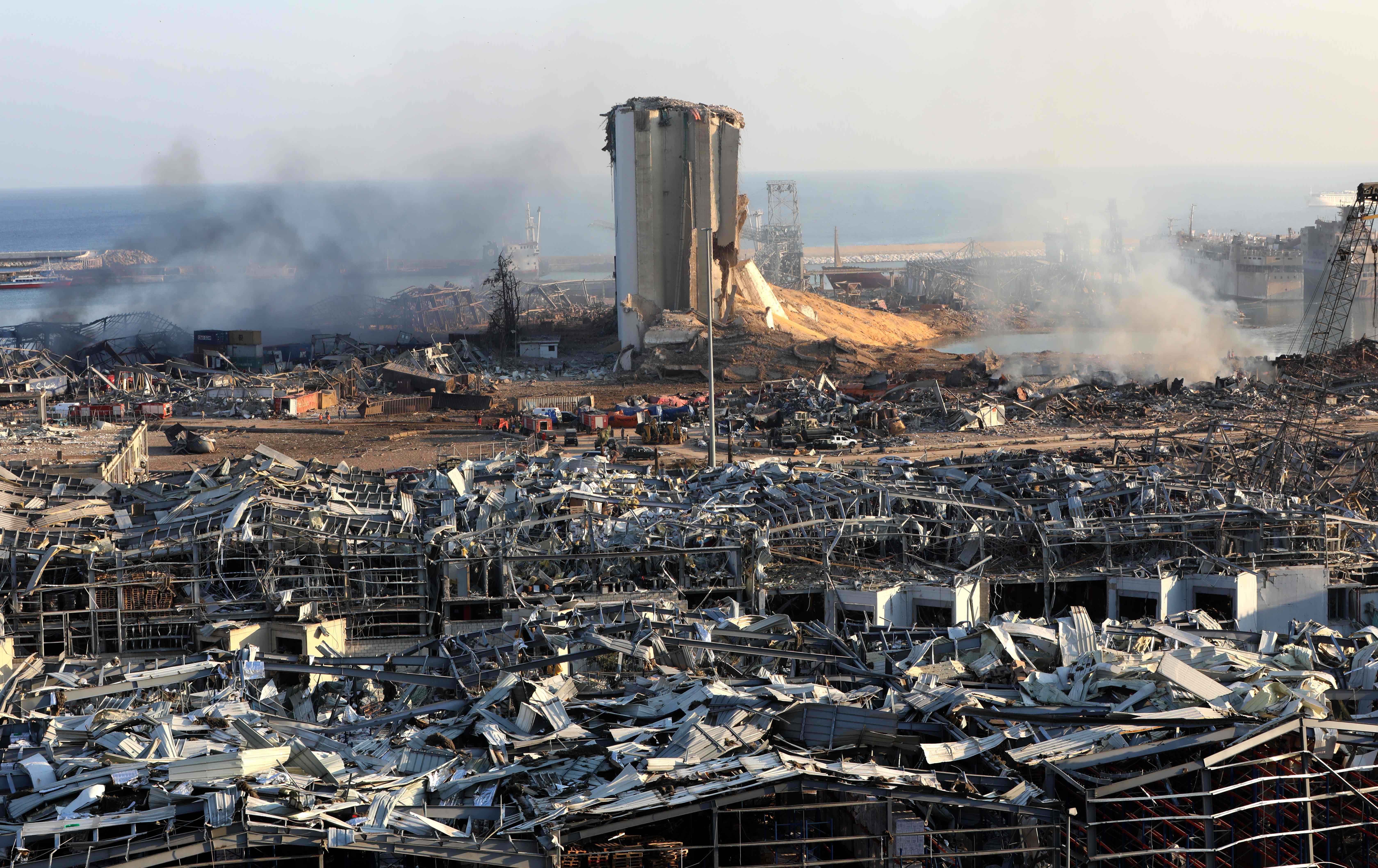 بەندەری بەیرووت پاکدەکرێتەوە