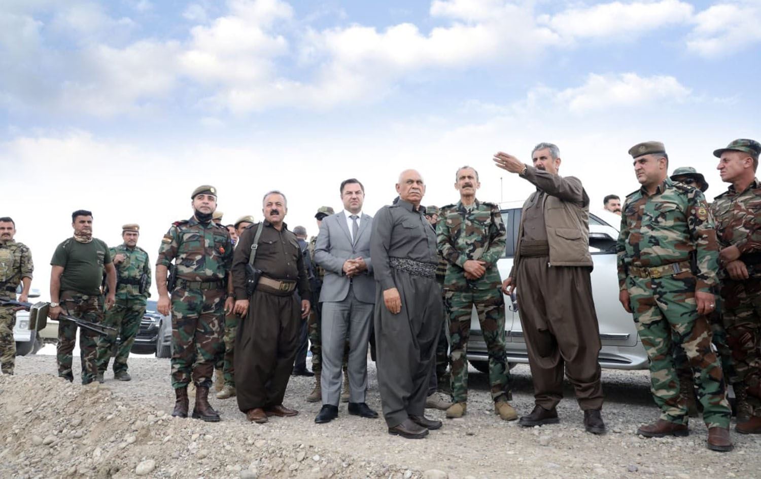 شێخ جەعفەر شێخ مستەفا سەنگەرەکانی میحوەری رۆژئاوای کەرکووکی بەسەرکردەوە