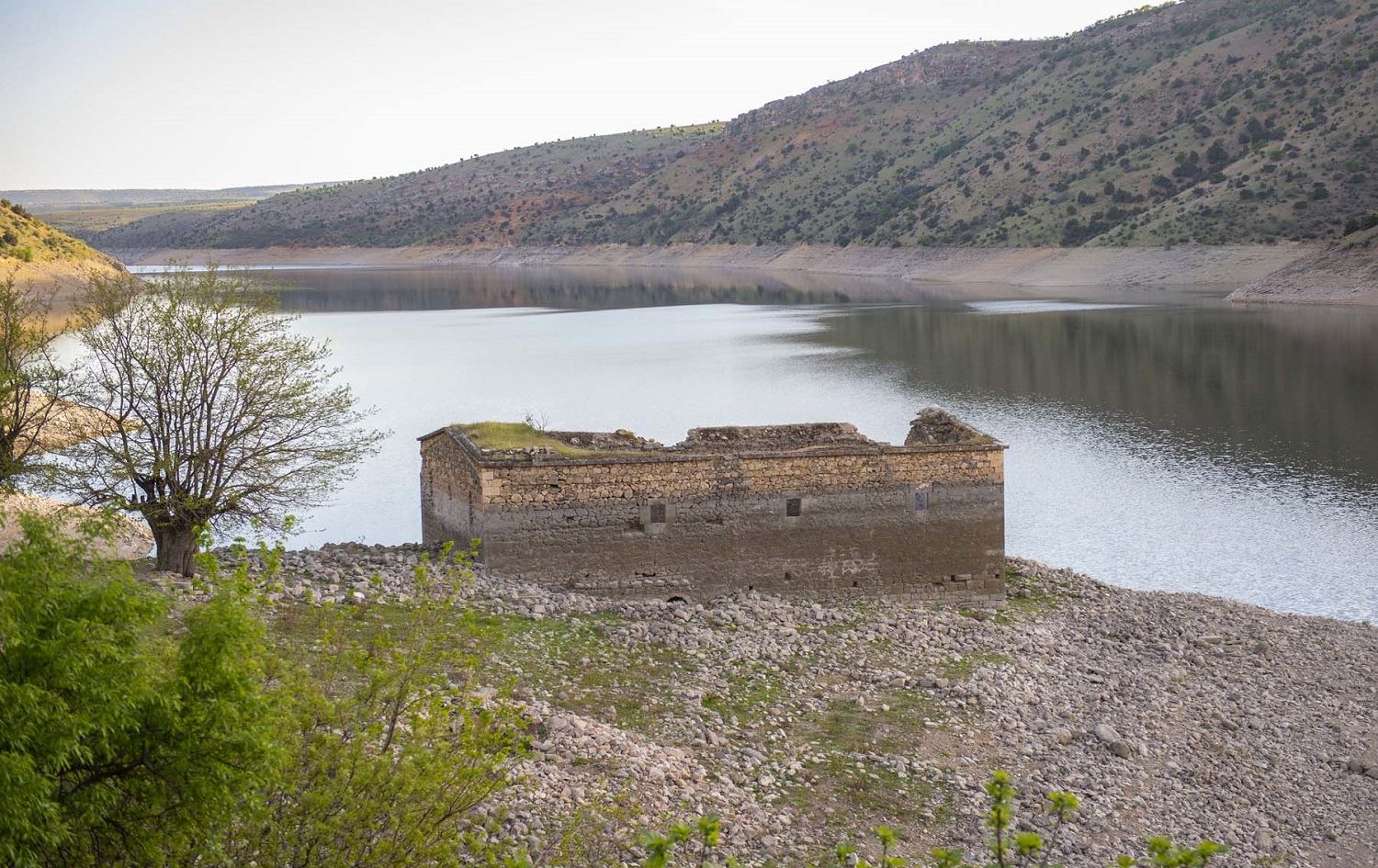 Li Dêrsimê şûnwarên dîrokî derketin holê