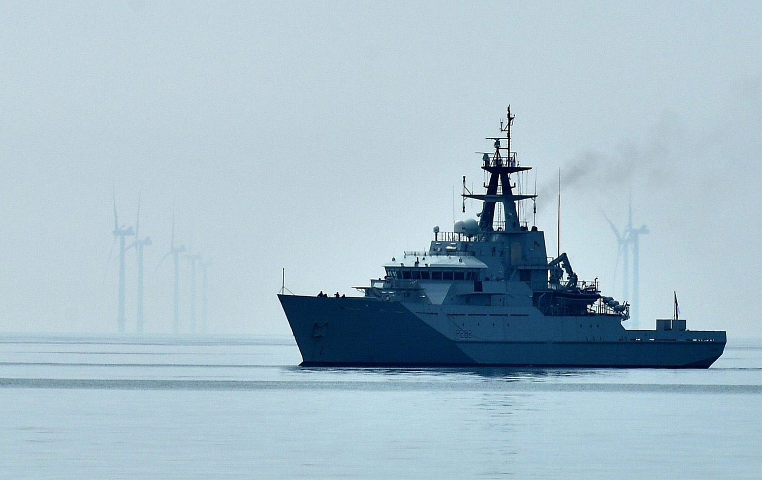 İngiltere ve Fransa arasında ada krizi: Adaya 2 donanma gemisi gönderildi