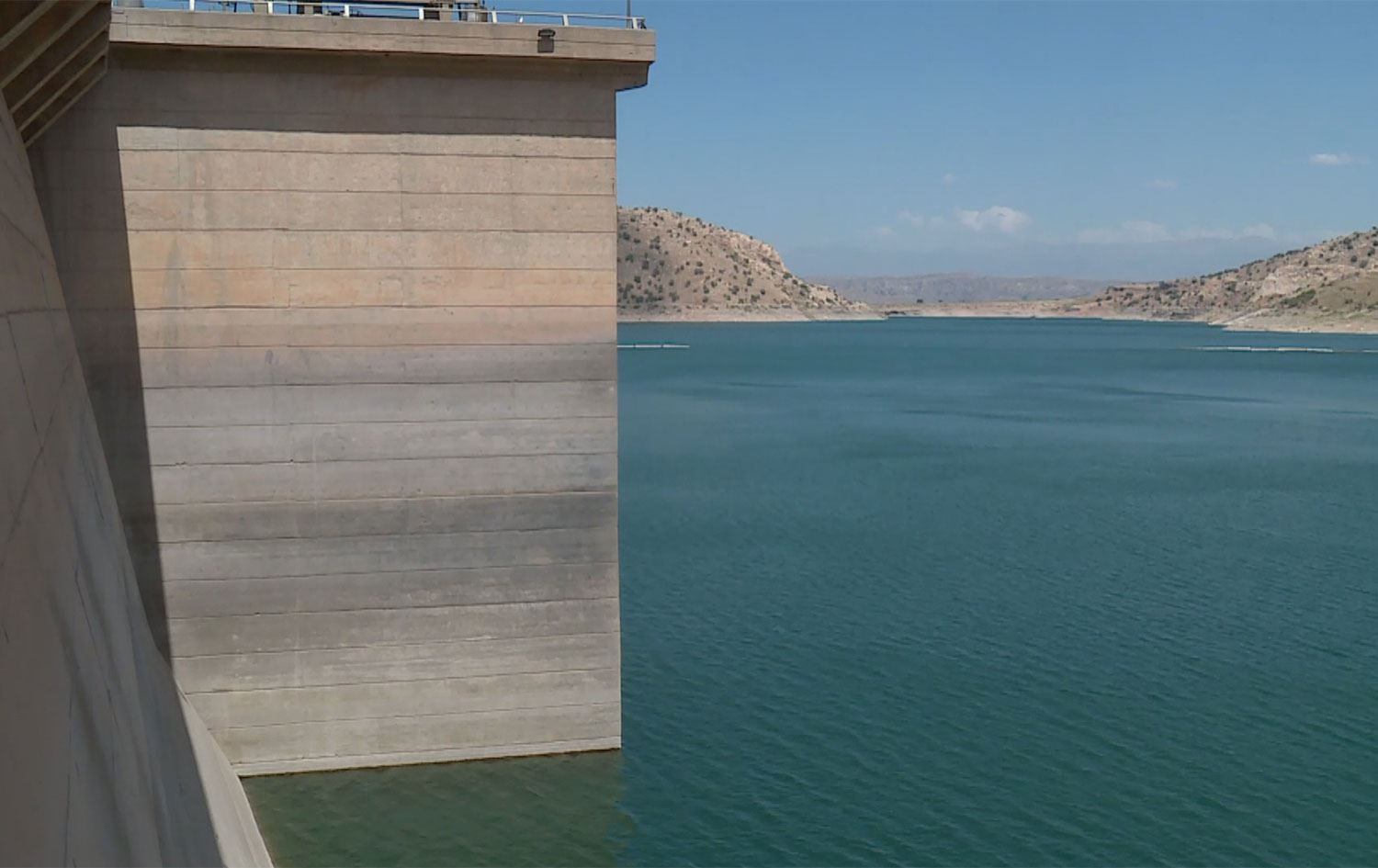 ئاستی ئاوی دەربەندیخان زیاتر لە 10 مەتر دابەزیوە