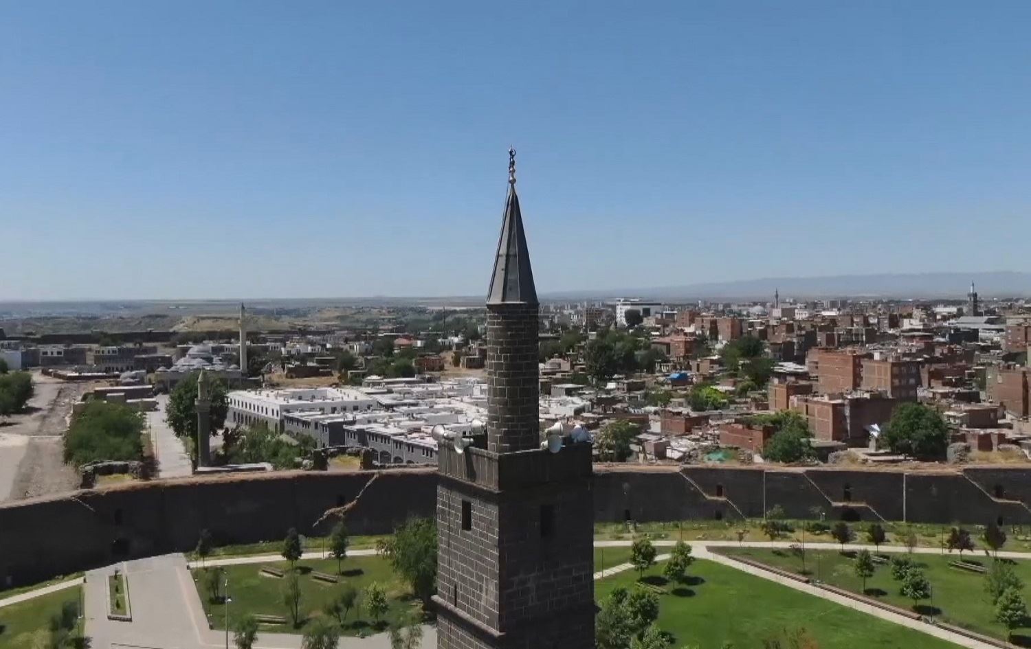 Diyarbakır, Mardin ve Urfa’ya gelen turist sayısı yüzde 95 düştü