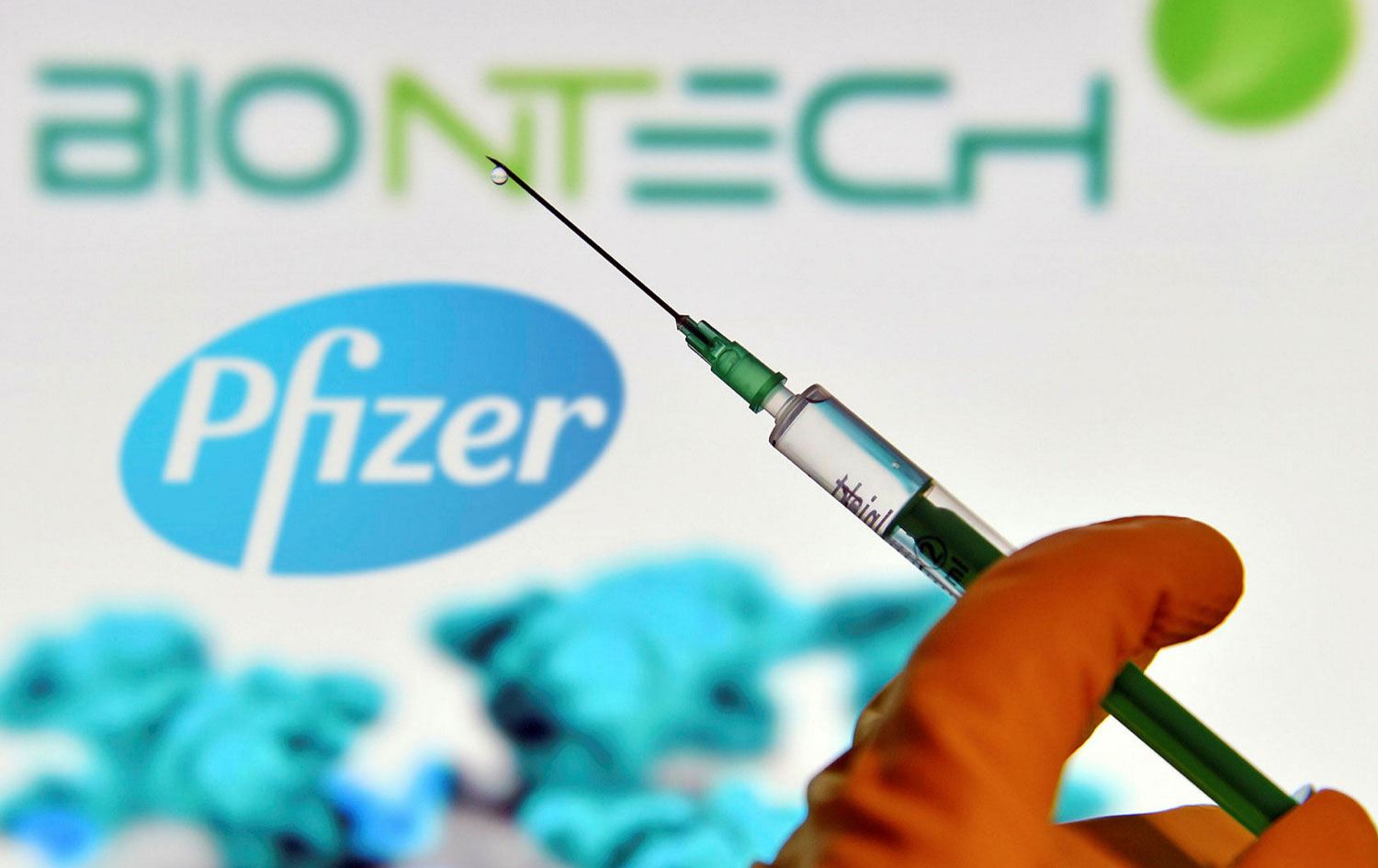 Türkiye, Pfizer ve BioNTech ile 90 milyon doz aşı için anlaşma imzaladı