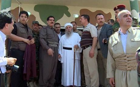 Sê navend ji bo wergirtina wan êzîdiyên dixwazin herin şer hat vekirin