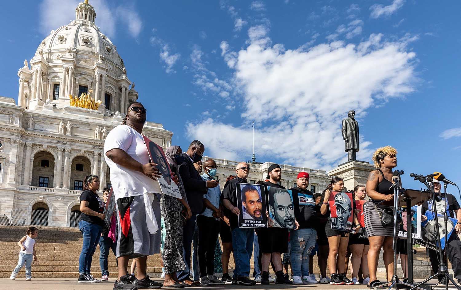 Salek di ser kuştina George Floyd re derbas dibe