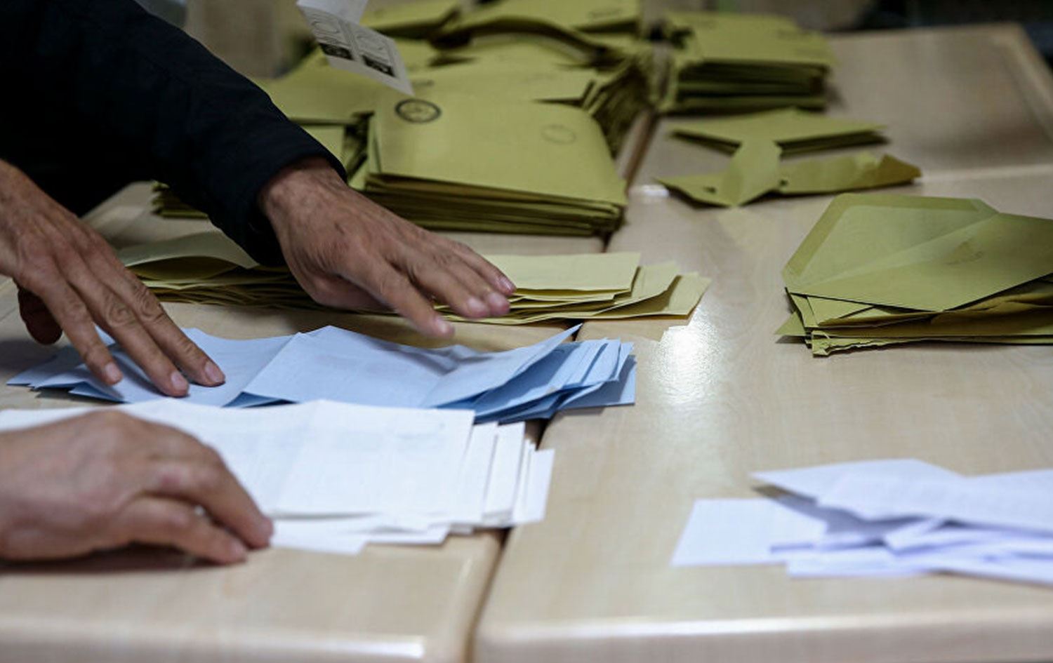 Mayıs ayı anketi: Seçmenin yüzde 43'ü Millet İttifakı’na daha yakın