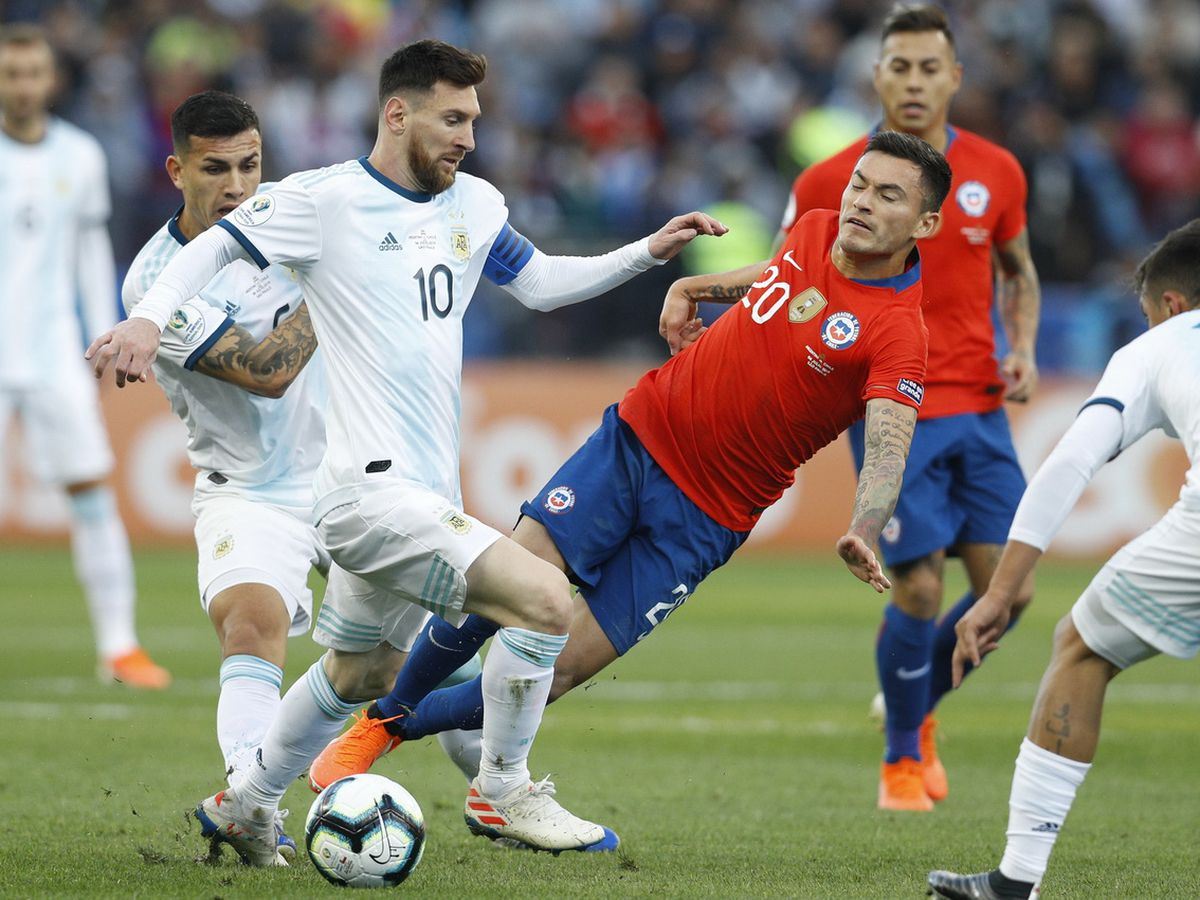 ڤیدیۆ؛ دوای 7 مانگ.. جارێکی دیکە تانگۆ و مێسی یاری دەکەنەوە