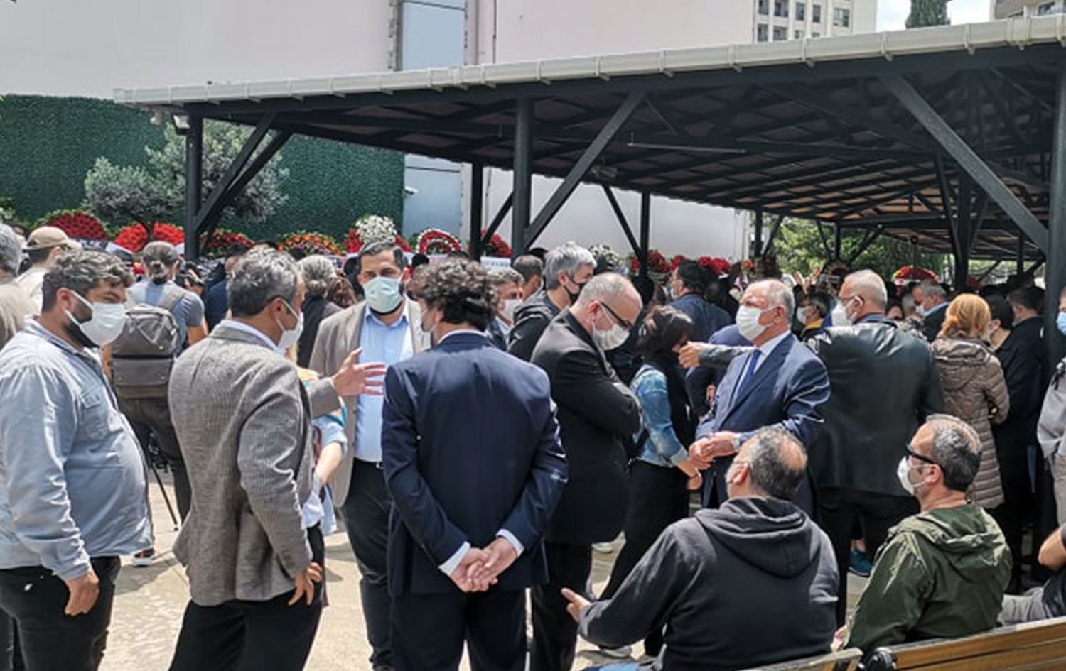 Hasan Saltık İstanbul’da son yolculuğuna uğurlandı