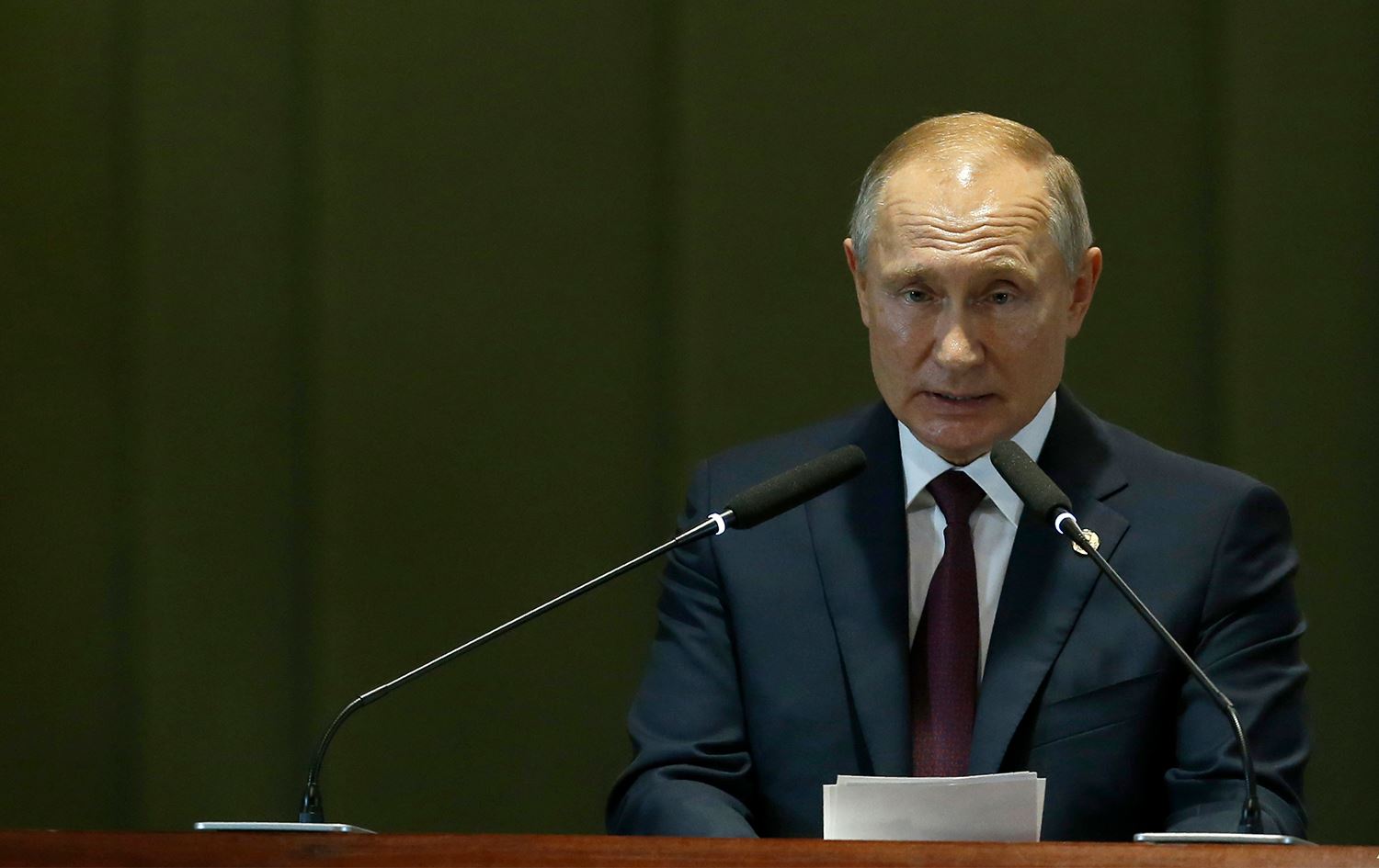 Putin'den 'ABD doları silah olarak kullanıyor' açıklaması