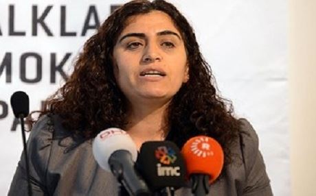 HDPê banga Şingalê li Parlamentoya Tirkiyeyê kir