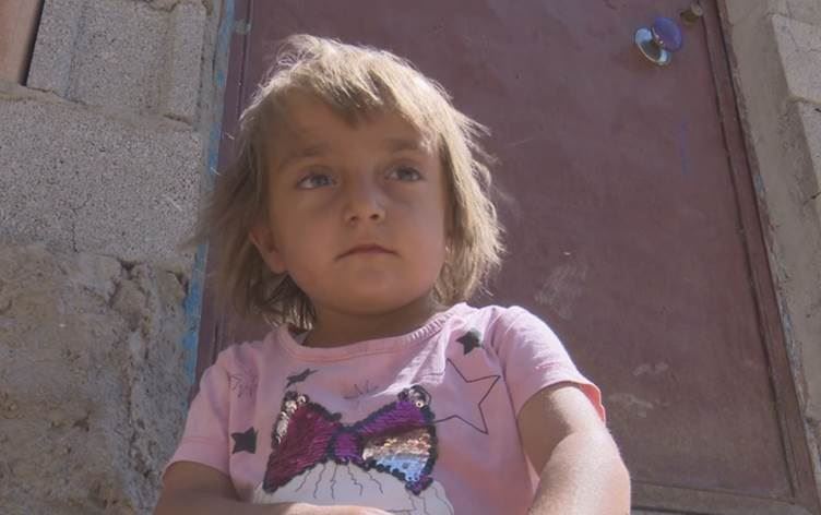 Diyarbakırlı aile böbrek hastası kızları Almira için destek bekliyor