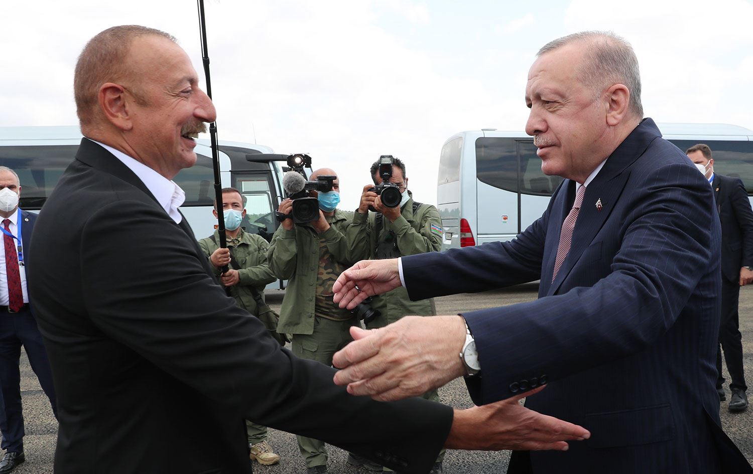 Erdoğan Azerbaycan’da: Yarın meclise hitap edecek