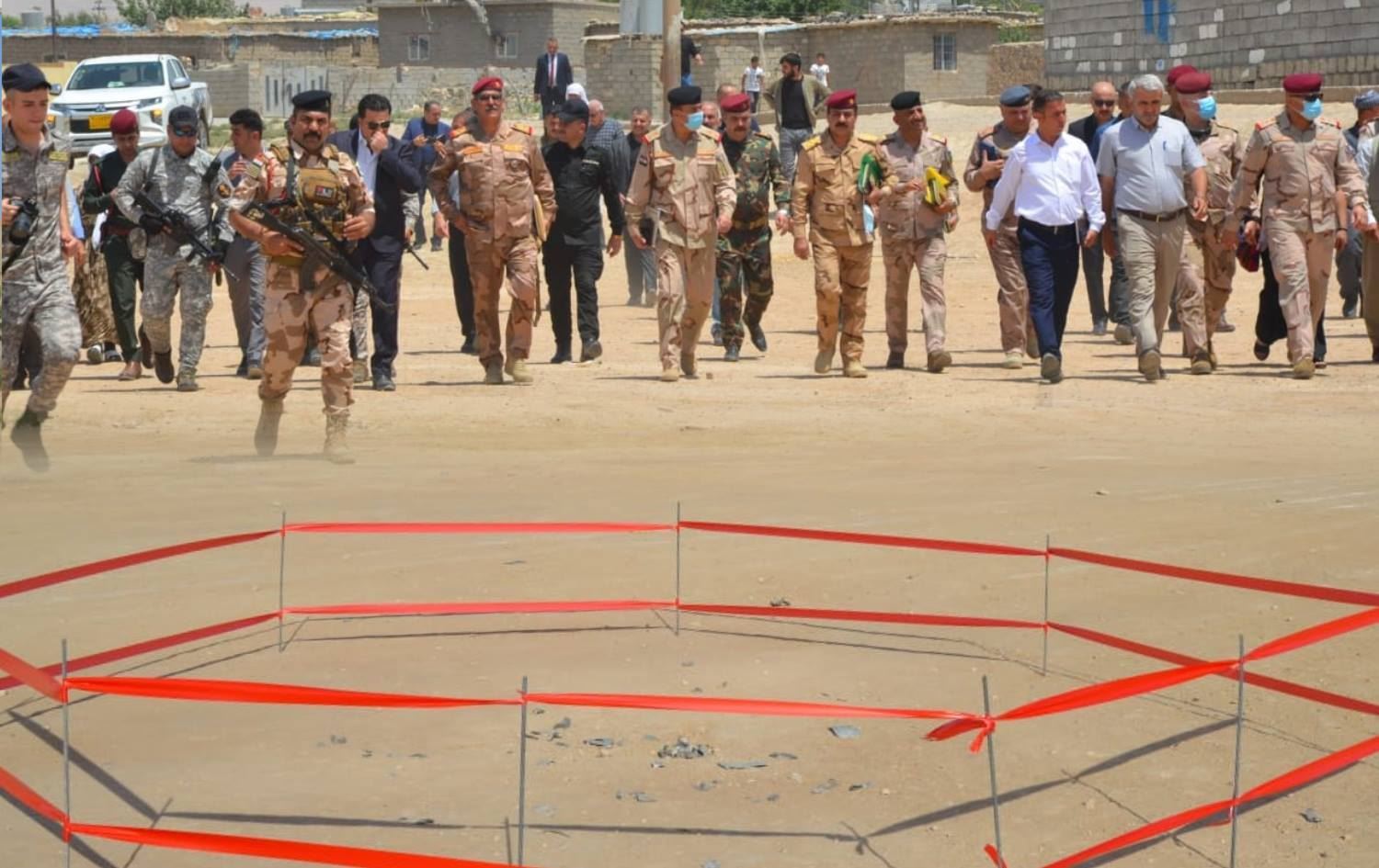 Şandeke hikûmeta Iraqê serdana kampa Mexmûrê kir