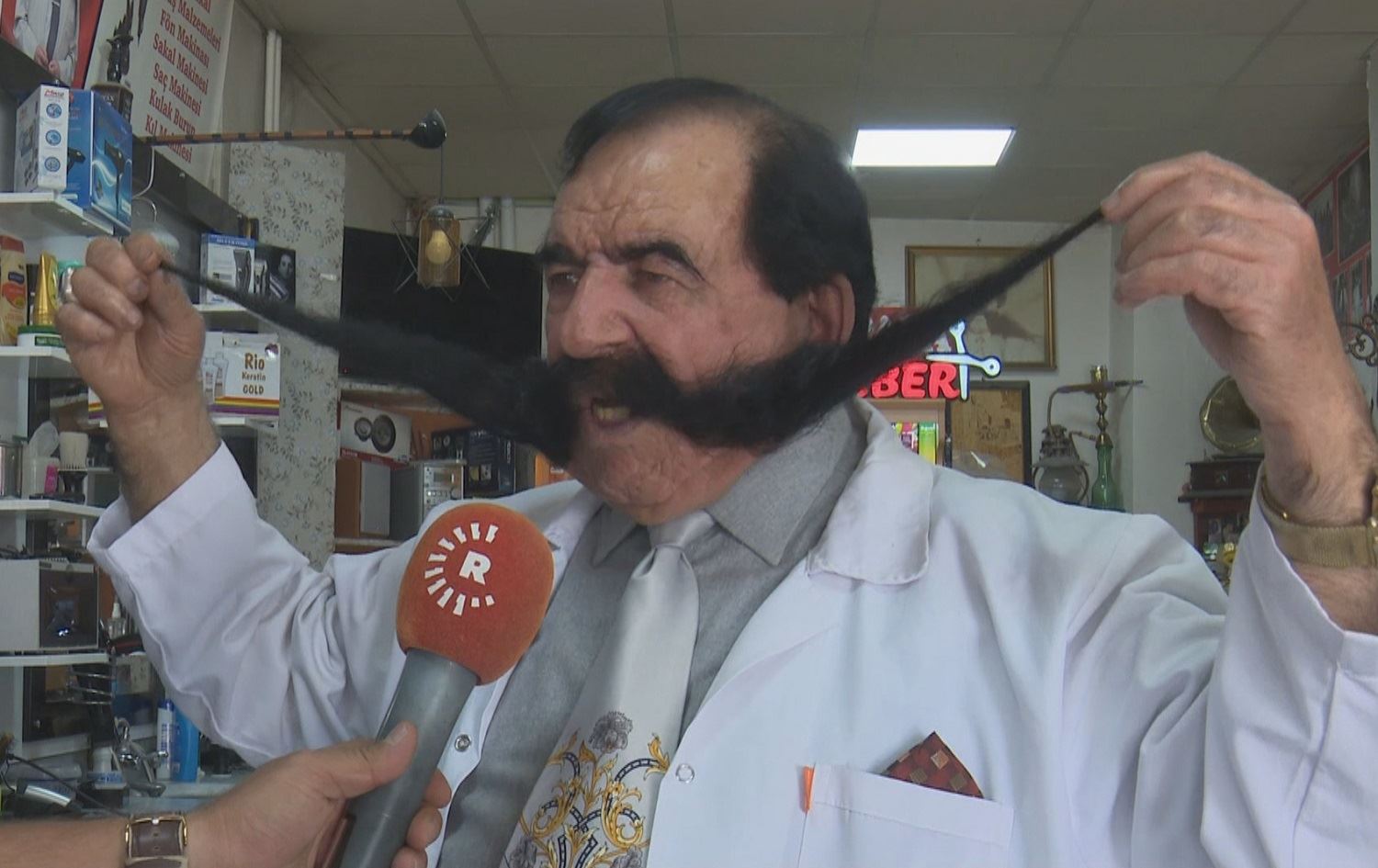 Hecî Kirmaç bi simbêlên xwe bûye kesekî navdar