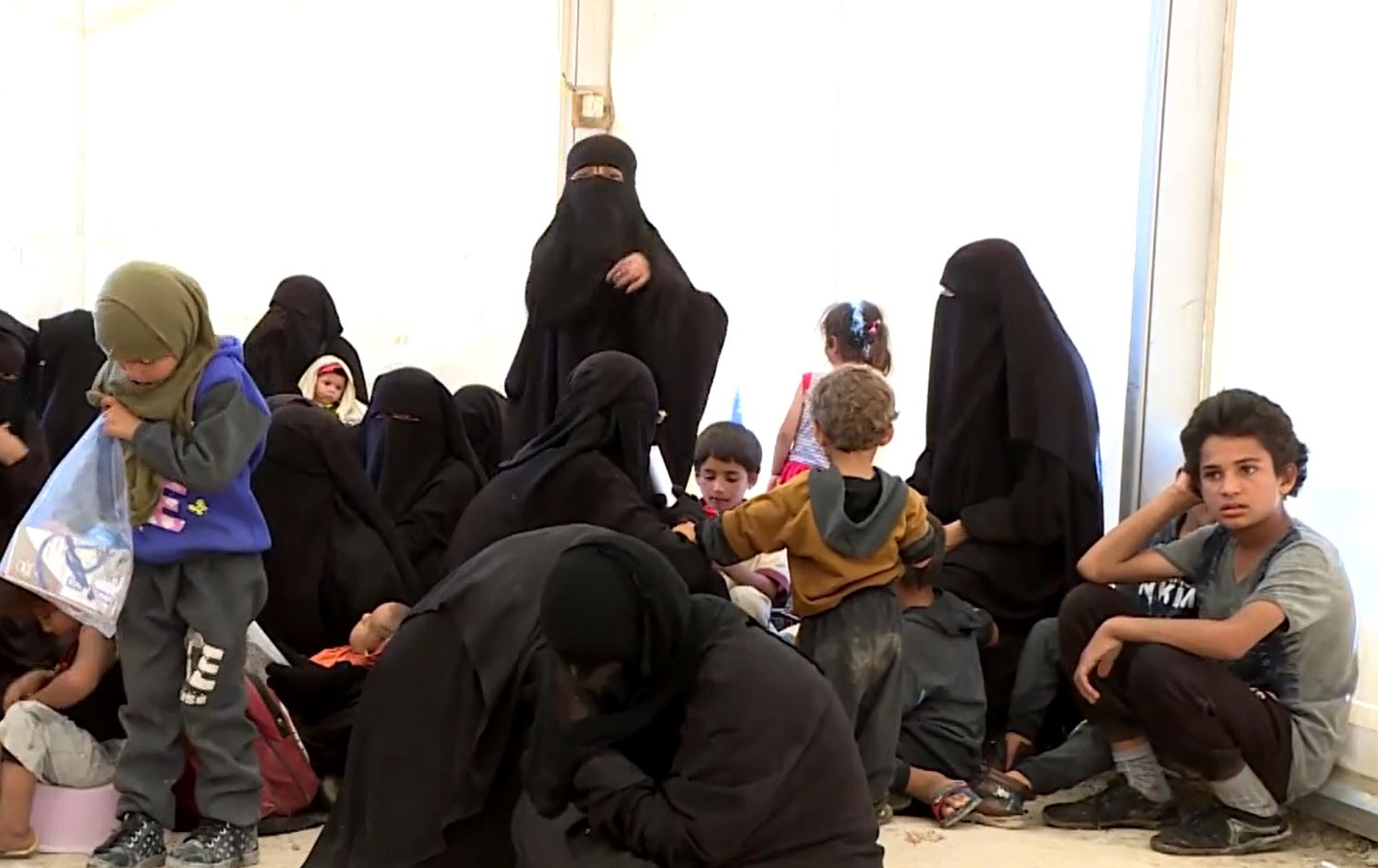 Saziyên sivîl dixwazin Fransa zarokên DAIŞê vegerine