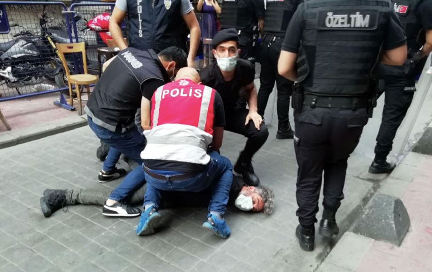 Gözaltına alındığı anları anlatan Bülent Kılıç: Orada bir gazeteci öldürülmeye çalışıldı