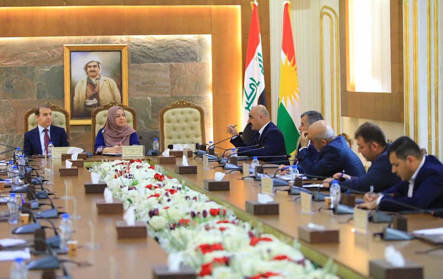 ئەنجوومەنی پارێزگاکان لەبارەی لامەرکەزی لەگەڵ سەرۆکی پەرلەمان کۆبوونەوە