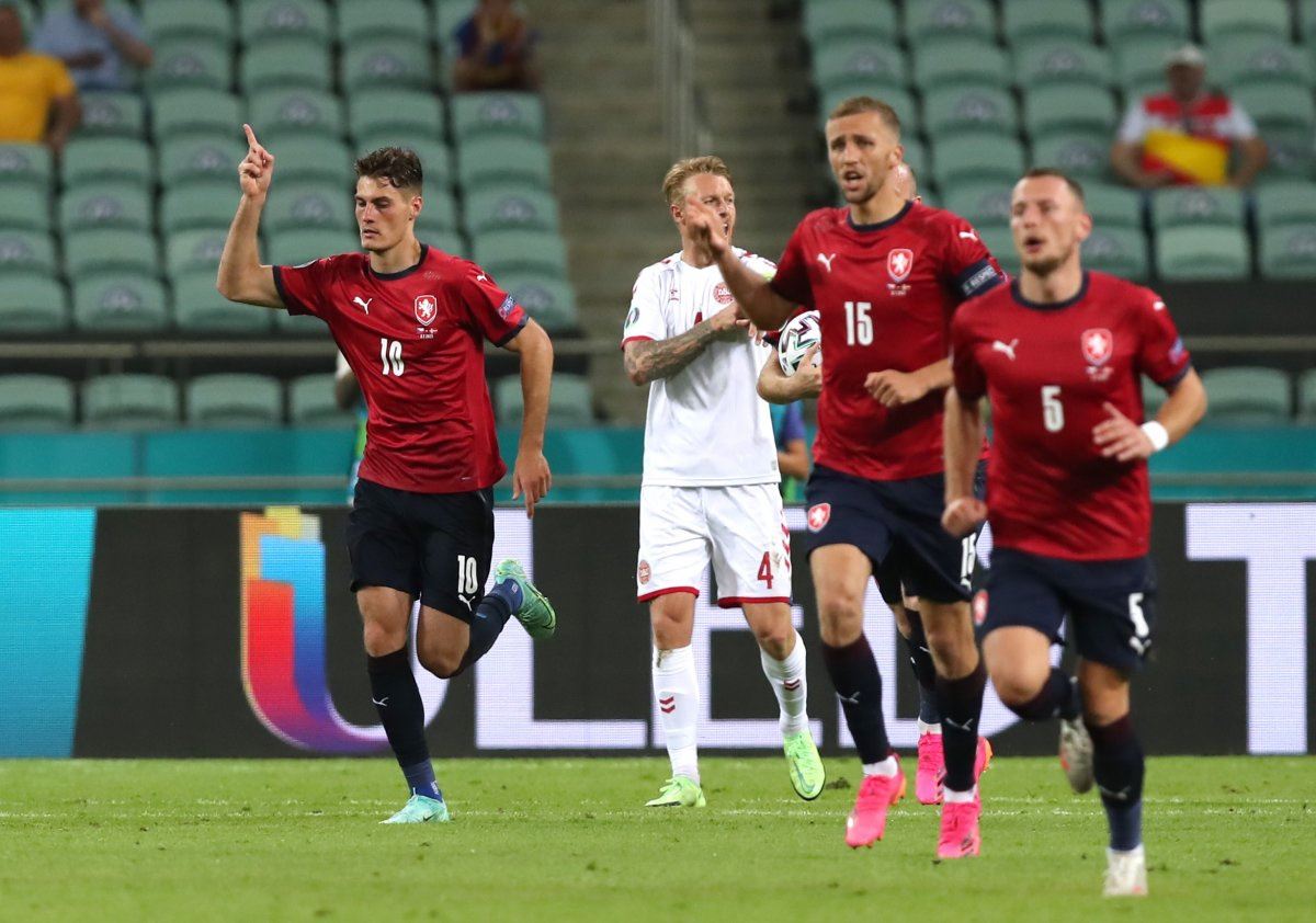 EURO 2020 - Çekya'yı yenen Danimarka yarı finale yükseldi