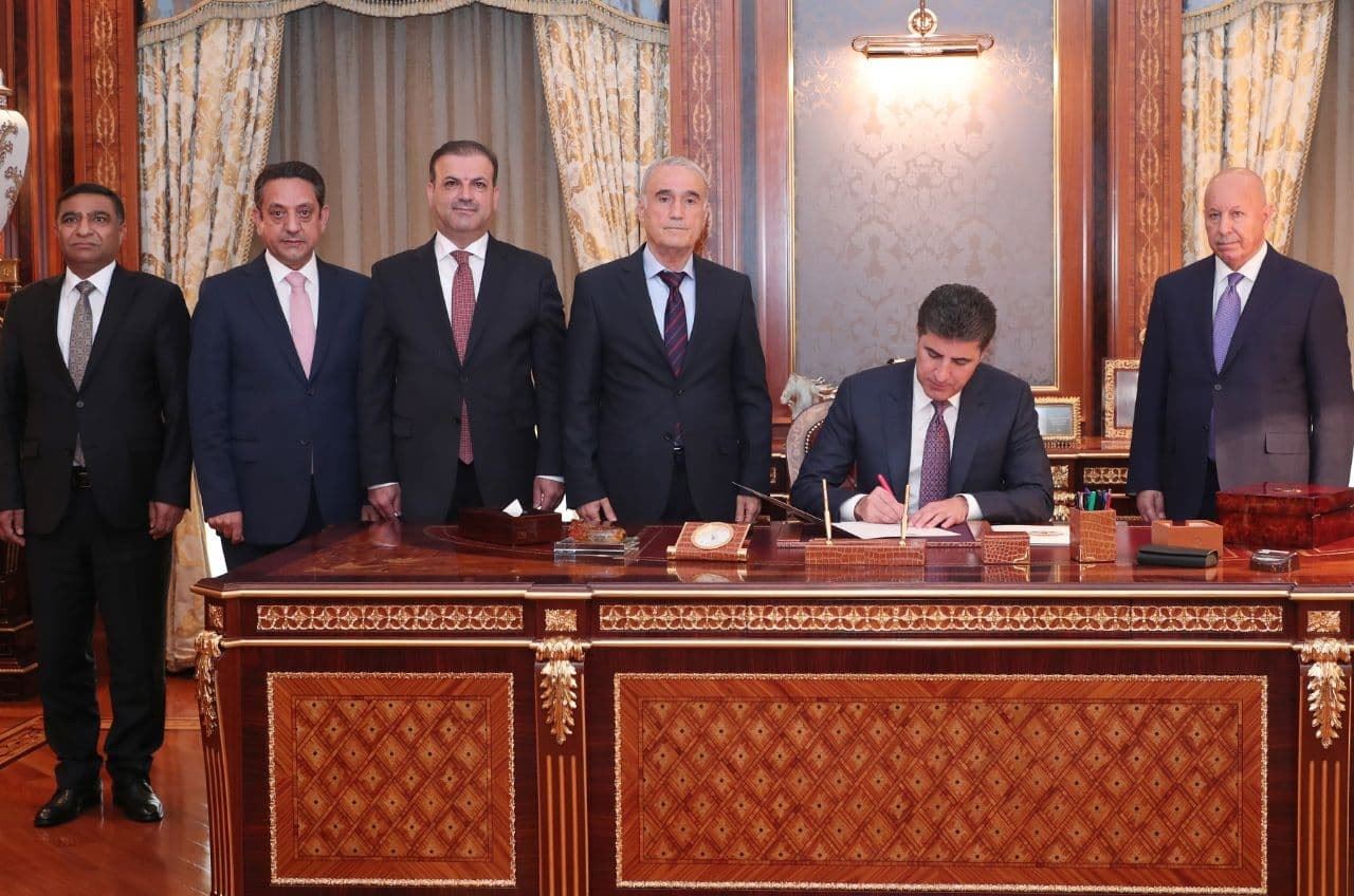 نێچیرڤان بارزانى فەرمانى دامەزراندن بۆ سێ دادوەر واژۆ دەکات