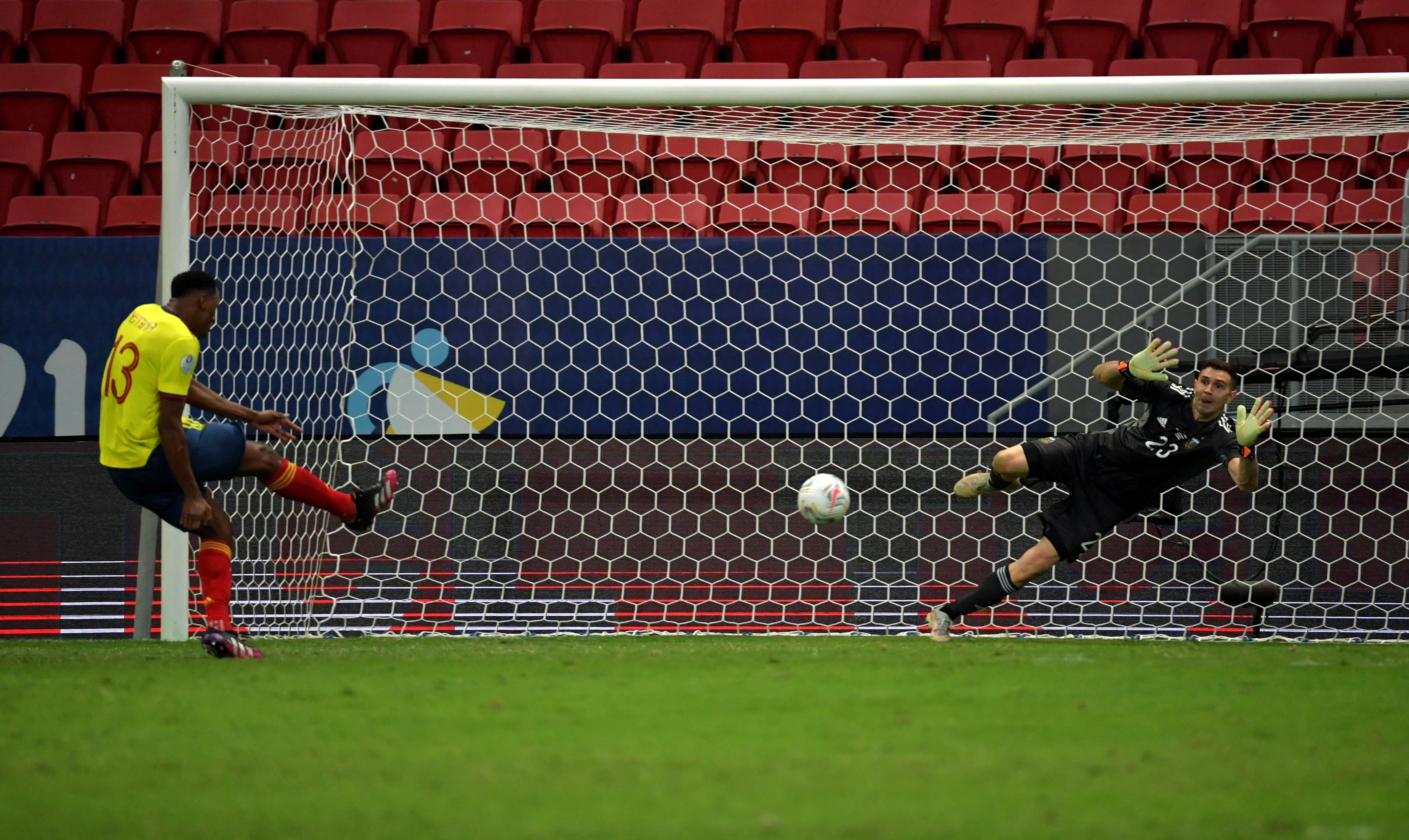 ئەرجەنتین گەیشتە فایناڵی کۆپا ئەمریکا و کلاسیکۆ بەرامبەر بەرازیل دەکات