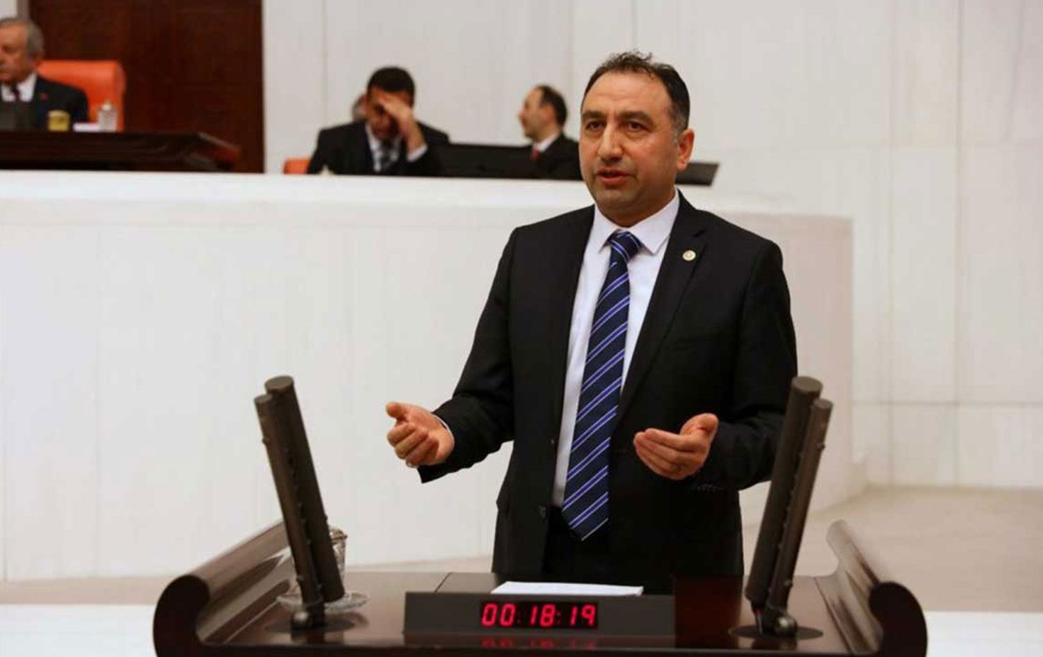 HDP'li Kenanoğlu: Yeni tütün düzenlemesi tekelleşme yaratacak