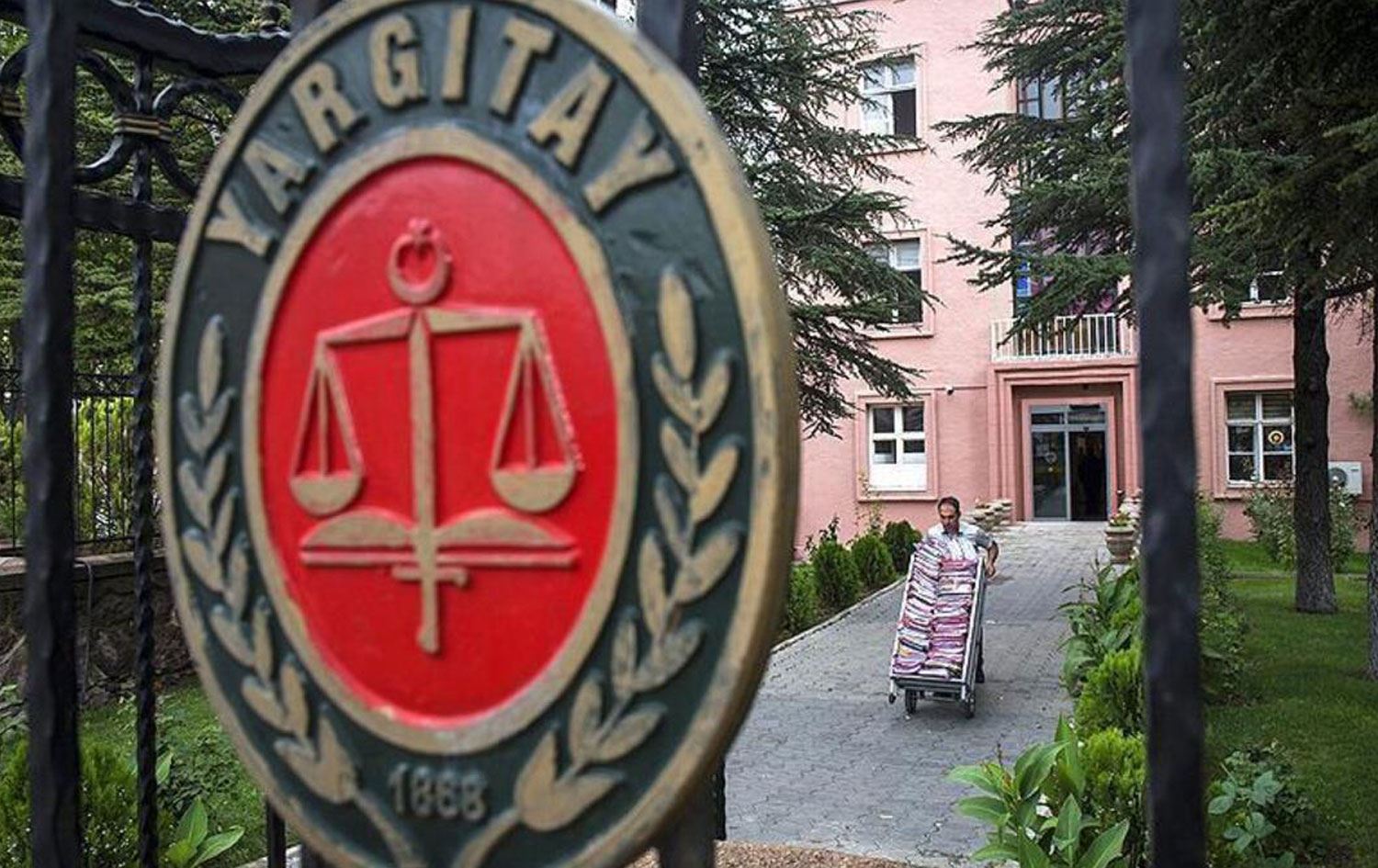 28 Şubat davasında 14 sanığa verilen müebbet hapis cezası onandı