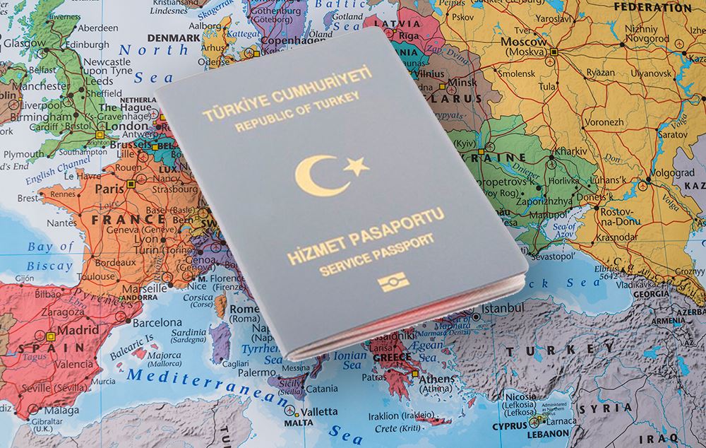 CHP'li vekilden 'Gri pasaport'la ilgili Soylu’ya soru önergesi