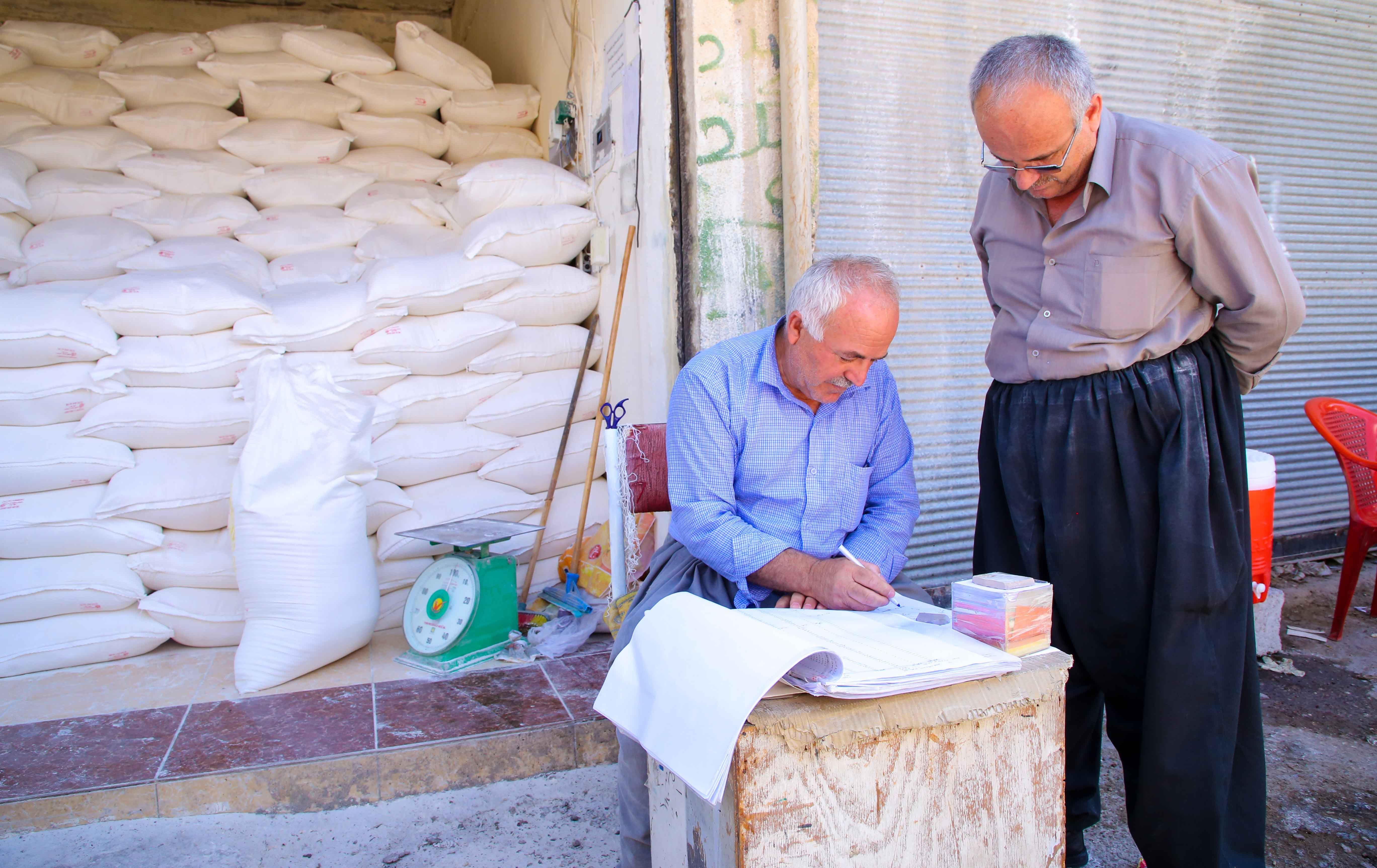 وەزیری بازرگانیی عێراق: کۆگاکانی خۆراک ئامادەن و دەست بە دابەشکردنی بەشەخۆراک دەکەن