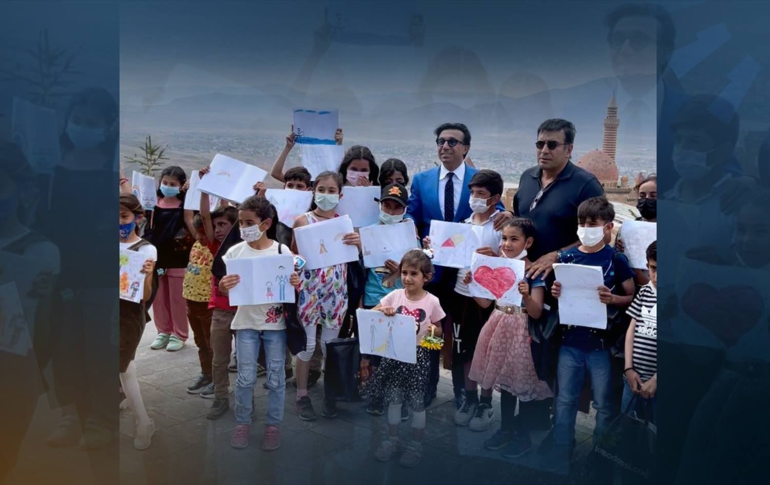 Nîgarkêşê Kurd bo zarokan di Qesra Îshaq Paşa de atolyeke hunerî vekir