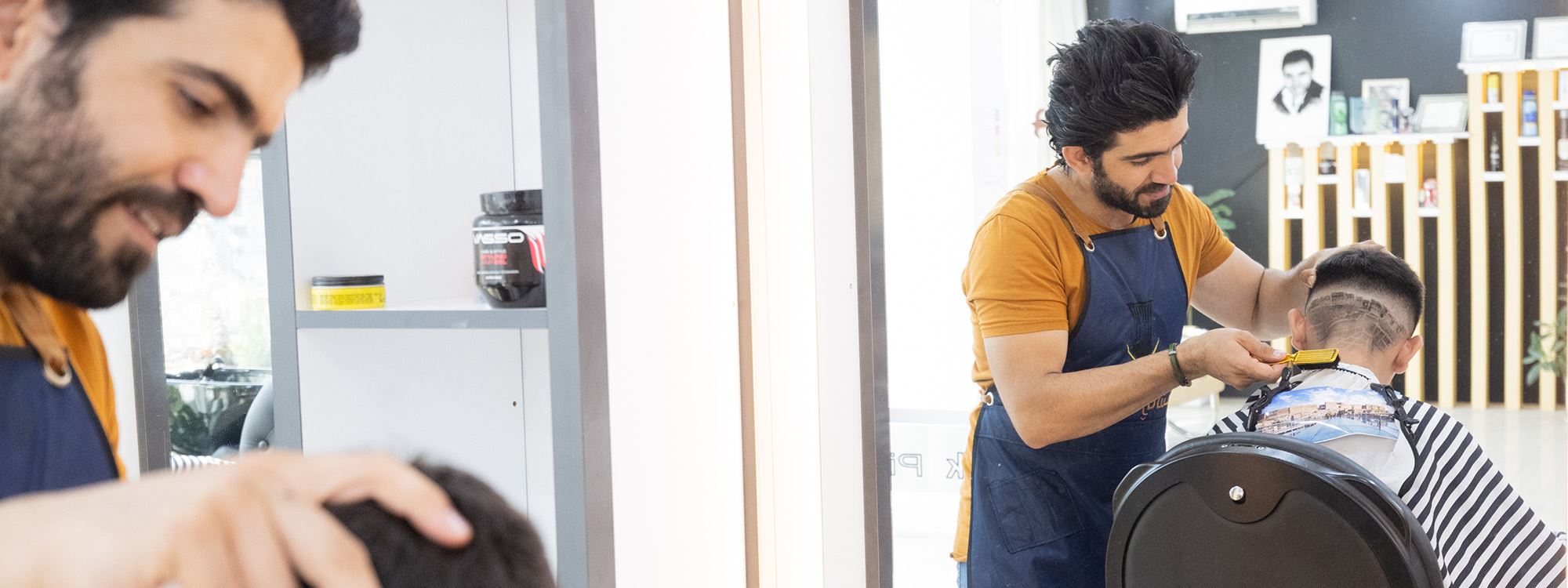 FOTO – Halepçeli kuaför saçlarla portre çiziyor