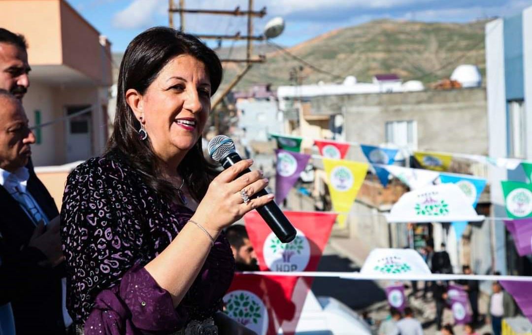 پەروین بوڵدان بۆ جەهەپە و ئیی پارتی: بە تەمای دەنگی هەدەپە مەبن