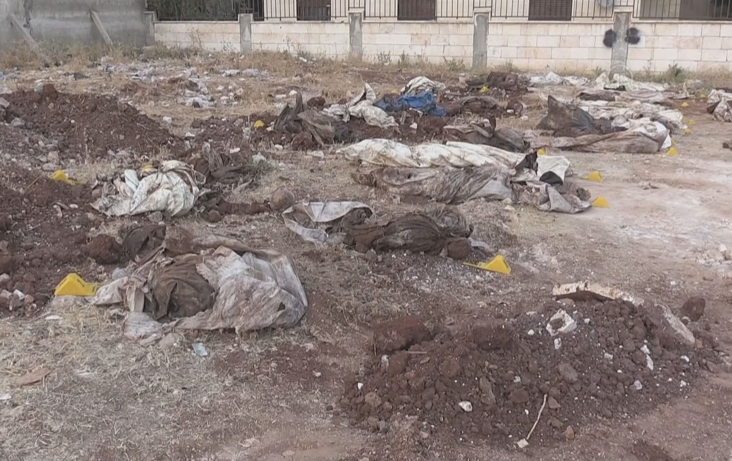 Îbrahîm Şêxo: Termên li Efrînê hatine dîtin ne yên goreke bikom in