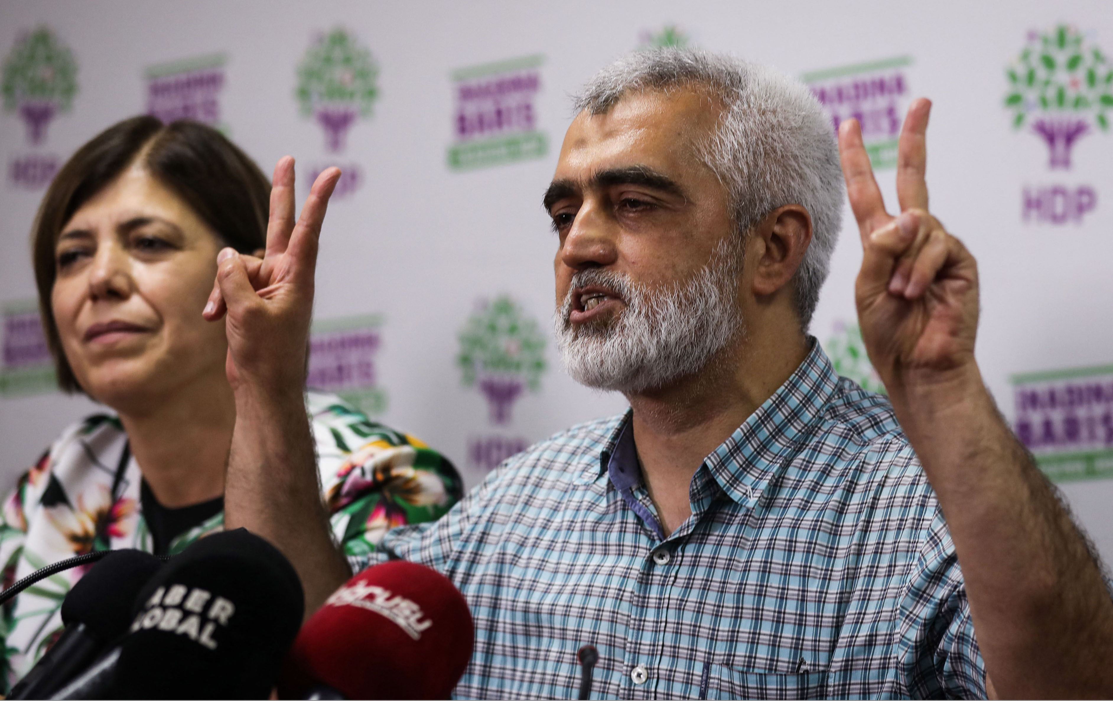 پەرلەمانی تورکیا مافی پەرلەمانتاری دەداتەوە گەرگەرلیئۆغڵو