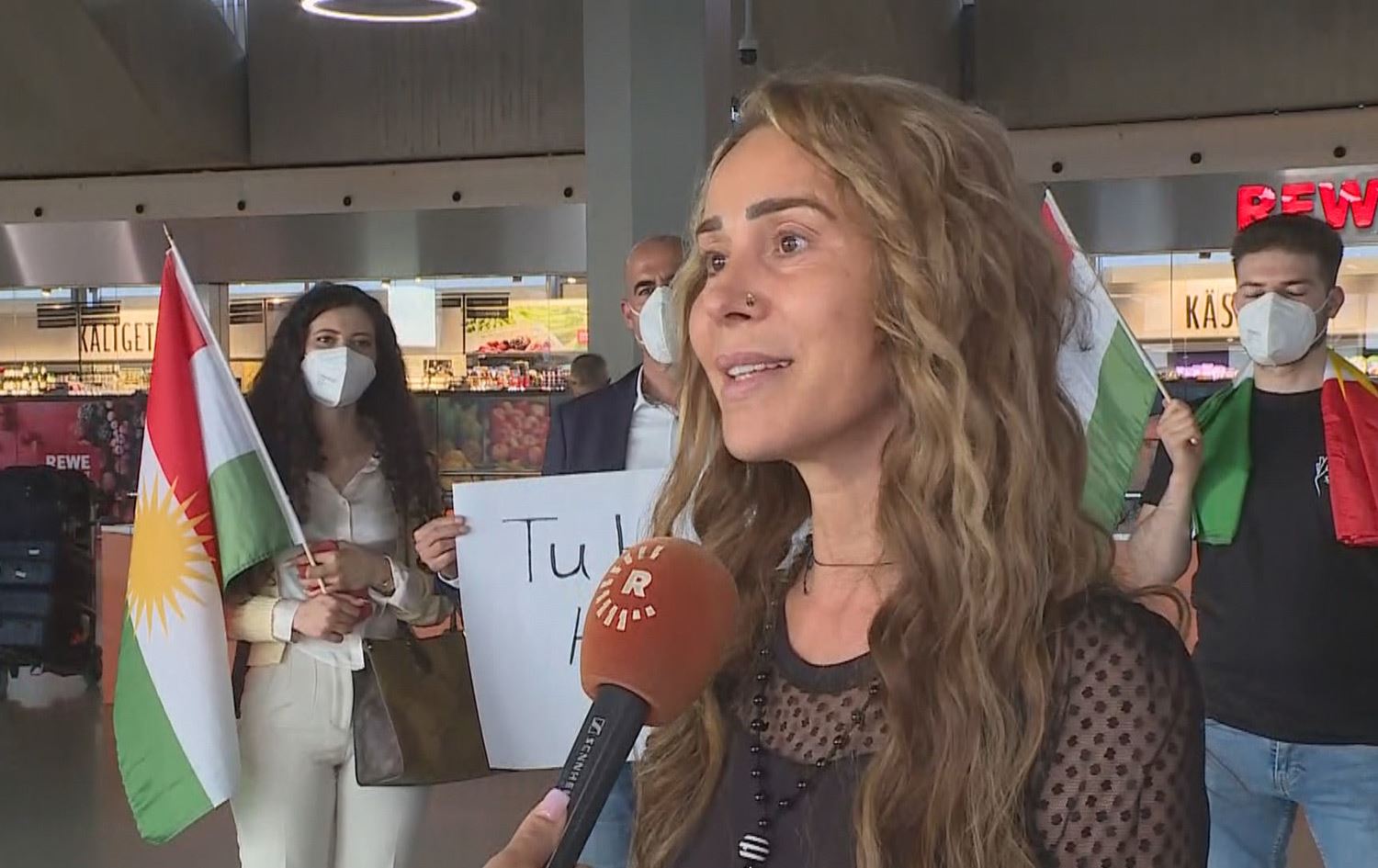 هۆزان جانێ بۆ رووداو: لە زیندان ئەشکەنجە درام