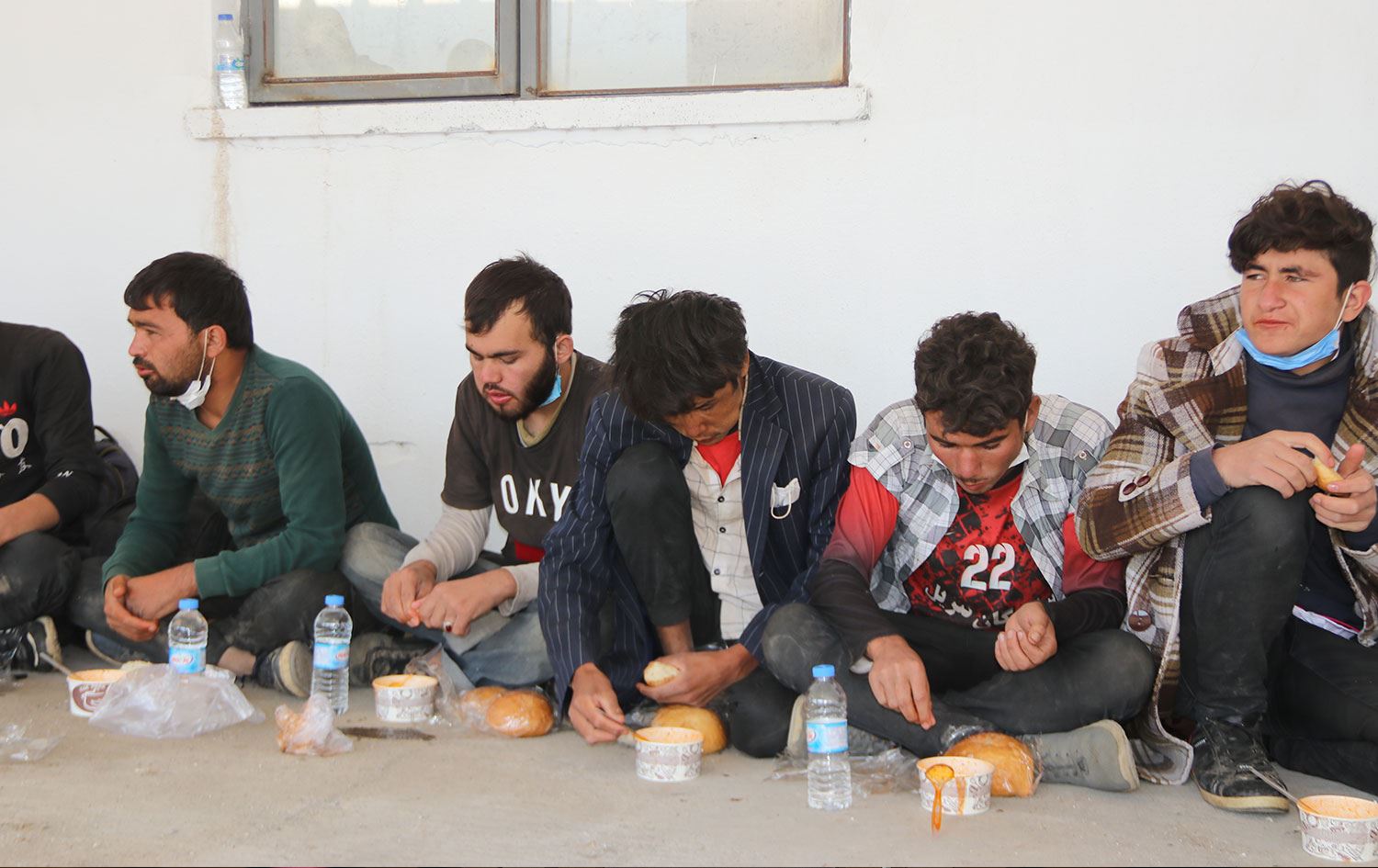 Van Valiliği: Videoda görülen yer İpekyolu, burada bin 456 göçmen yakalandı