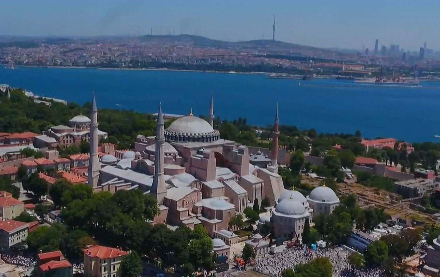 ساڵێک بەسەر گۆڕینی ئایا سۆفیا بۆ مزگەوت تێدەپەڕێت